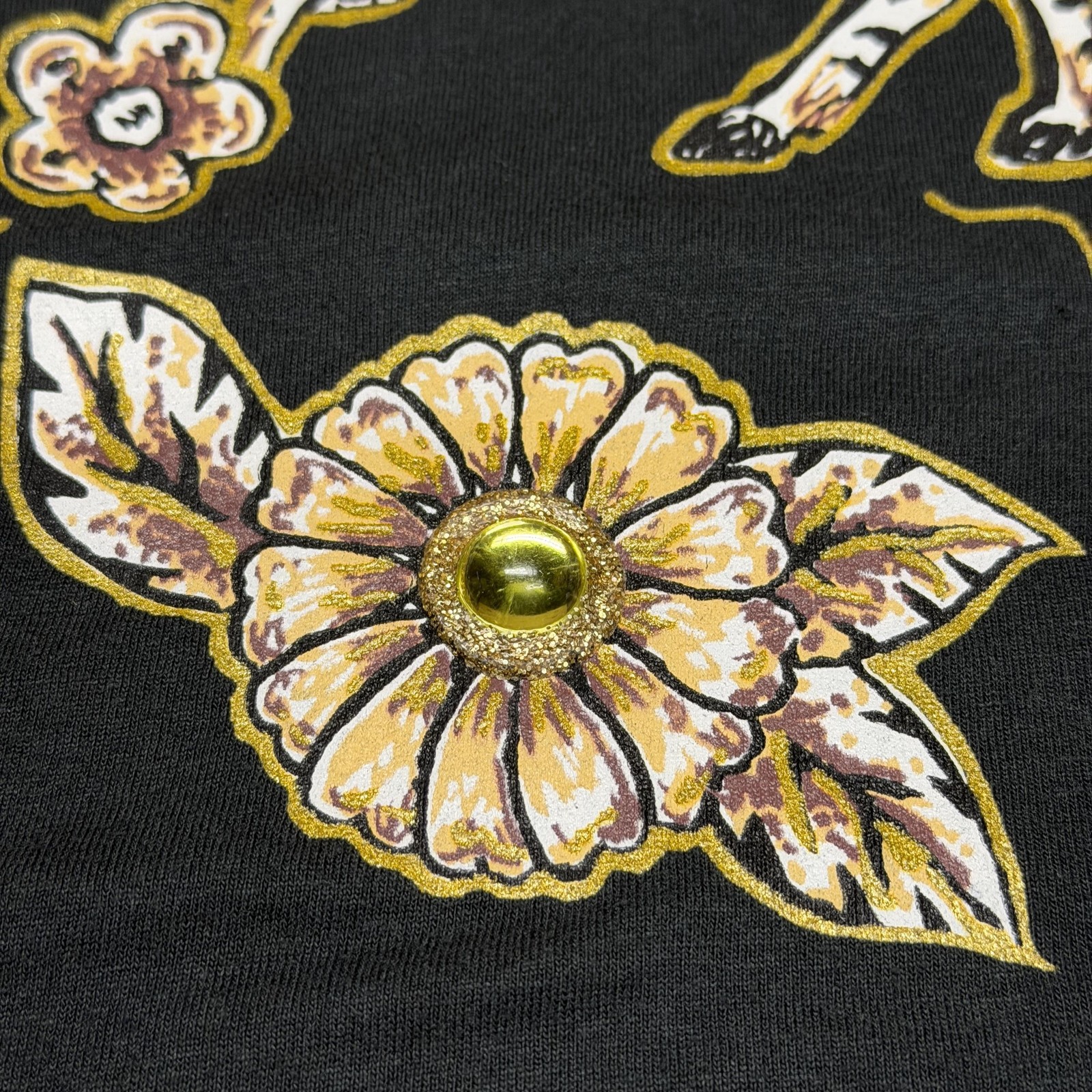 Zebra Floral Shirt Mens XL Black Graphic Animal Beaded Flowers Tee Embellished
