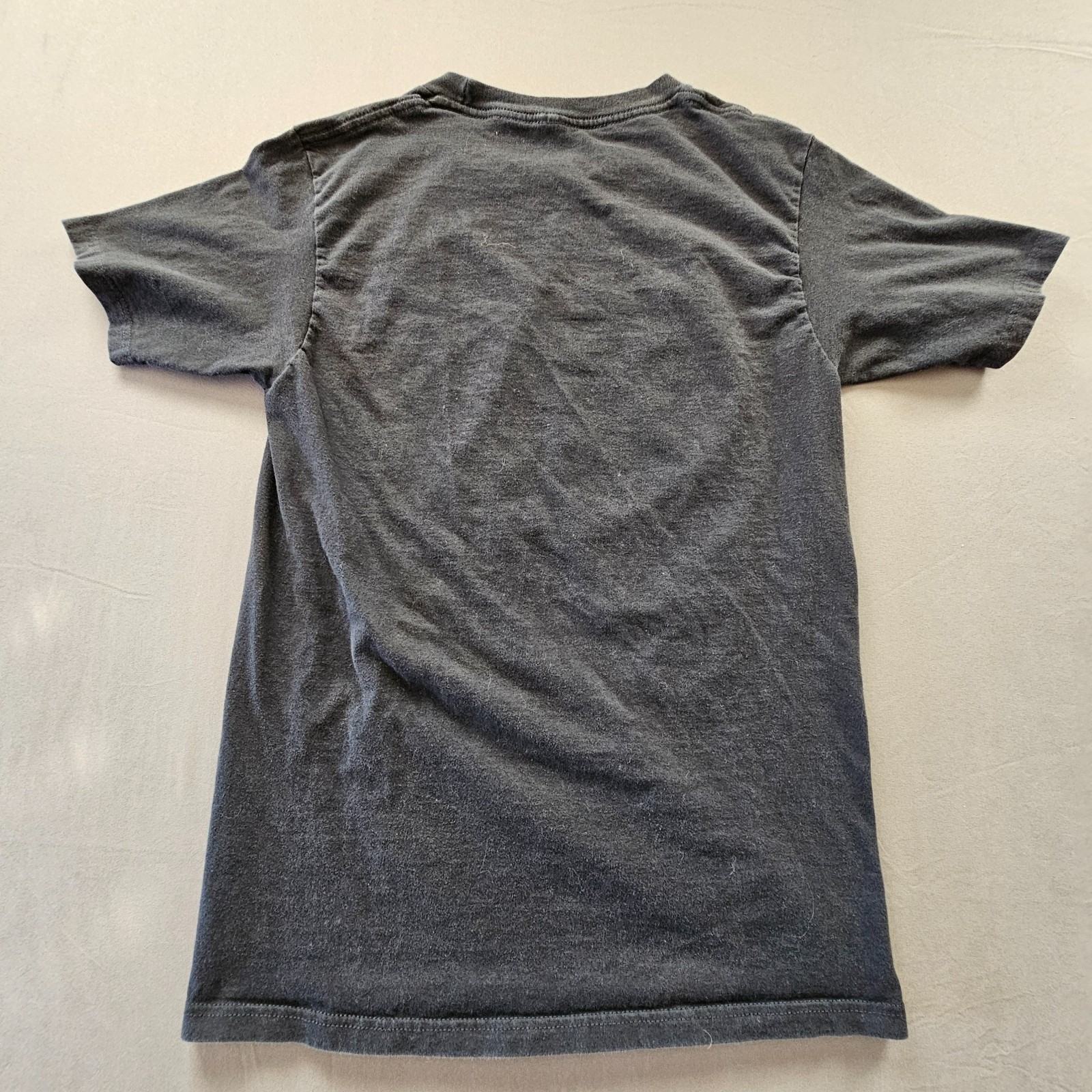 Attack on Titan Captain Levi T-Shirt Men Sz S Black Anime Graphic Season 3
