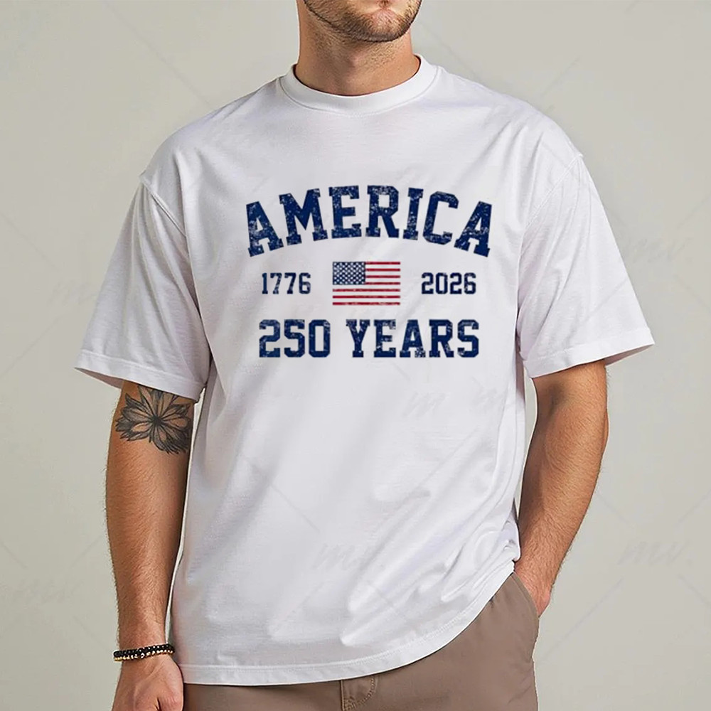 Patriotic 250 Years 1776 2026 4th July 250th Anniversary USA T-Shirt S-2XL