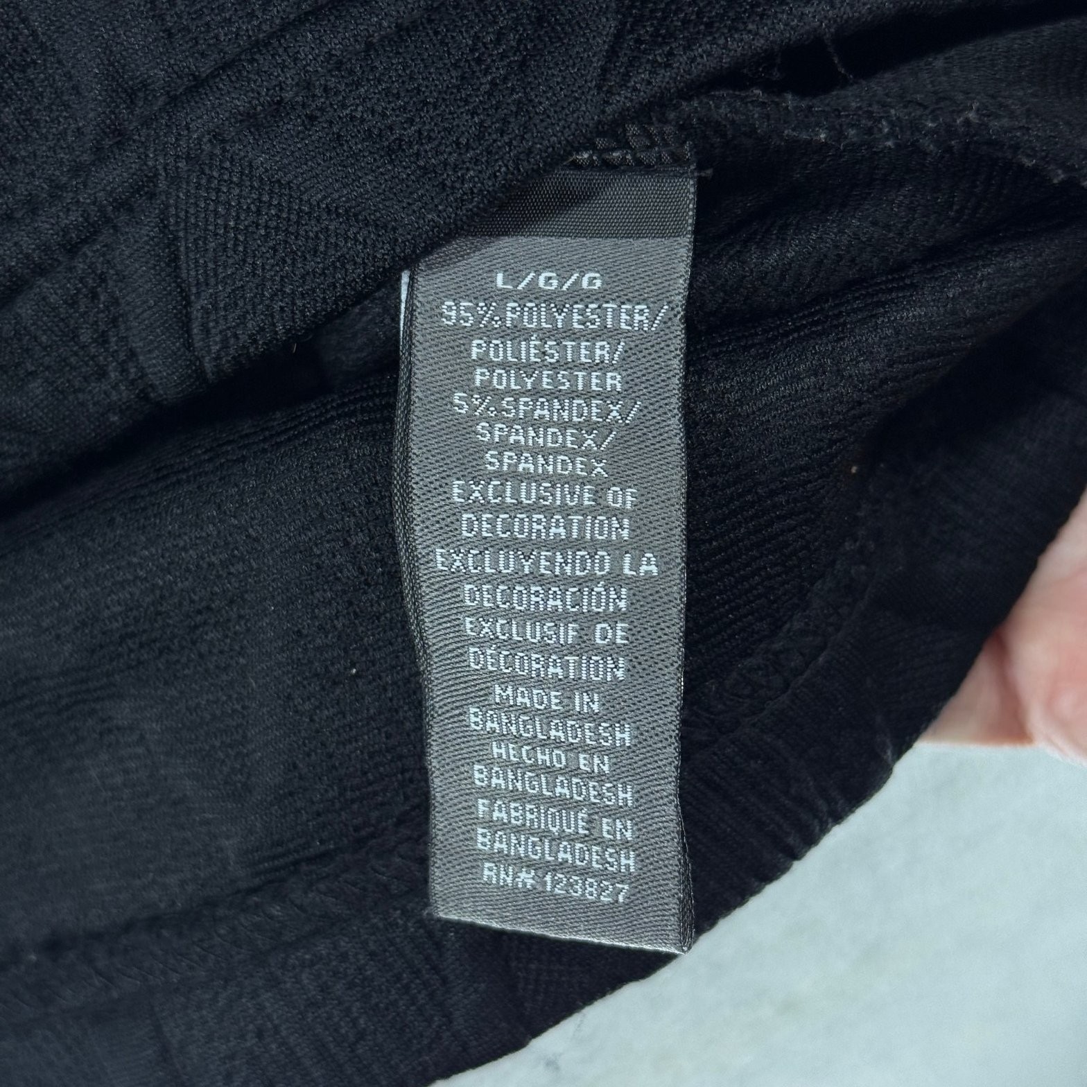 Saints Studio Shirt Mens L Black Textured Diamond Pattern Crew Neck Stretch