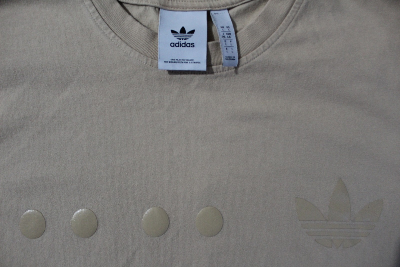 Adidas men’s Size Large