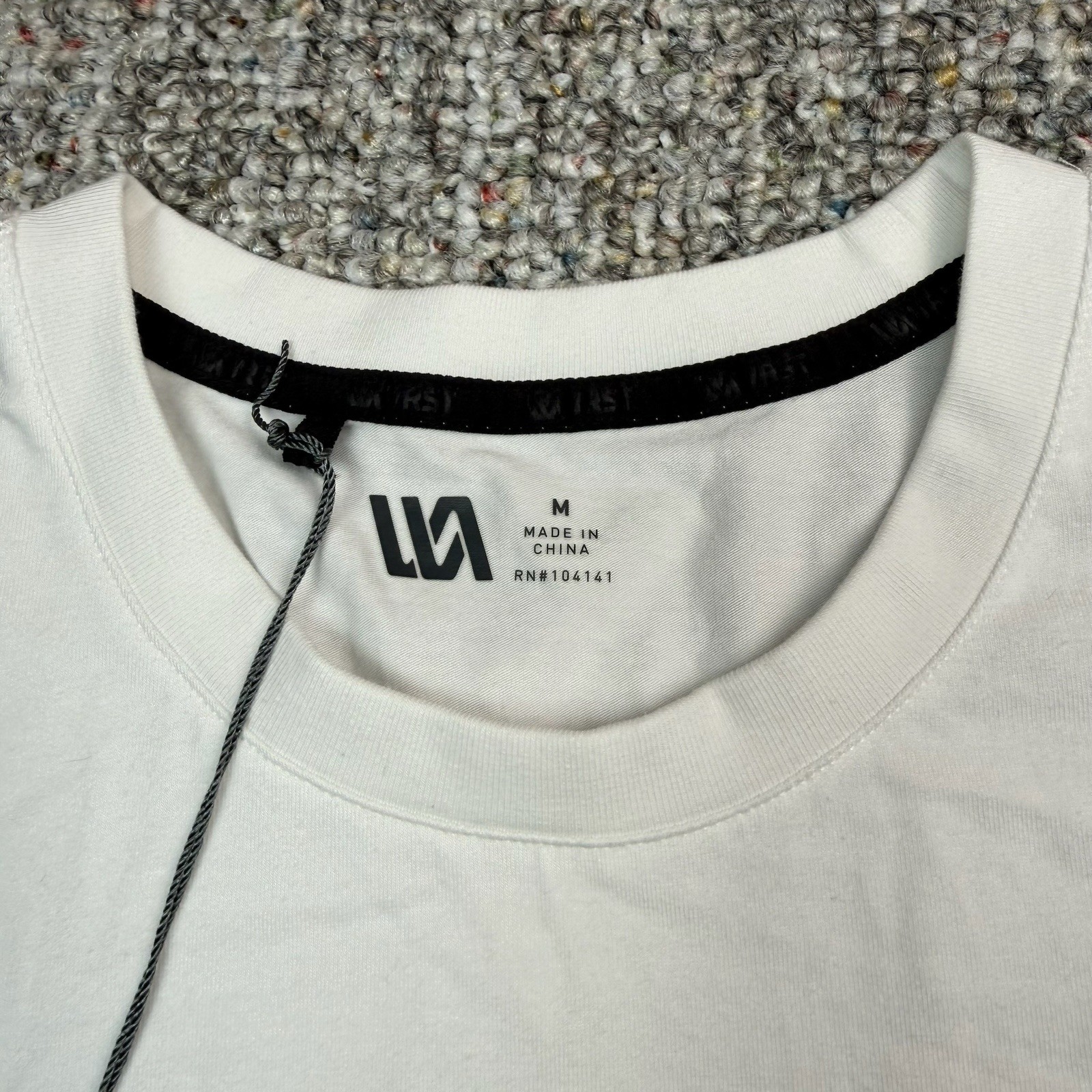 VRST Shirt Mens Medium Essential Pocket Tee Short Sleeve White NWT
