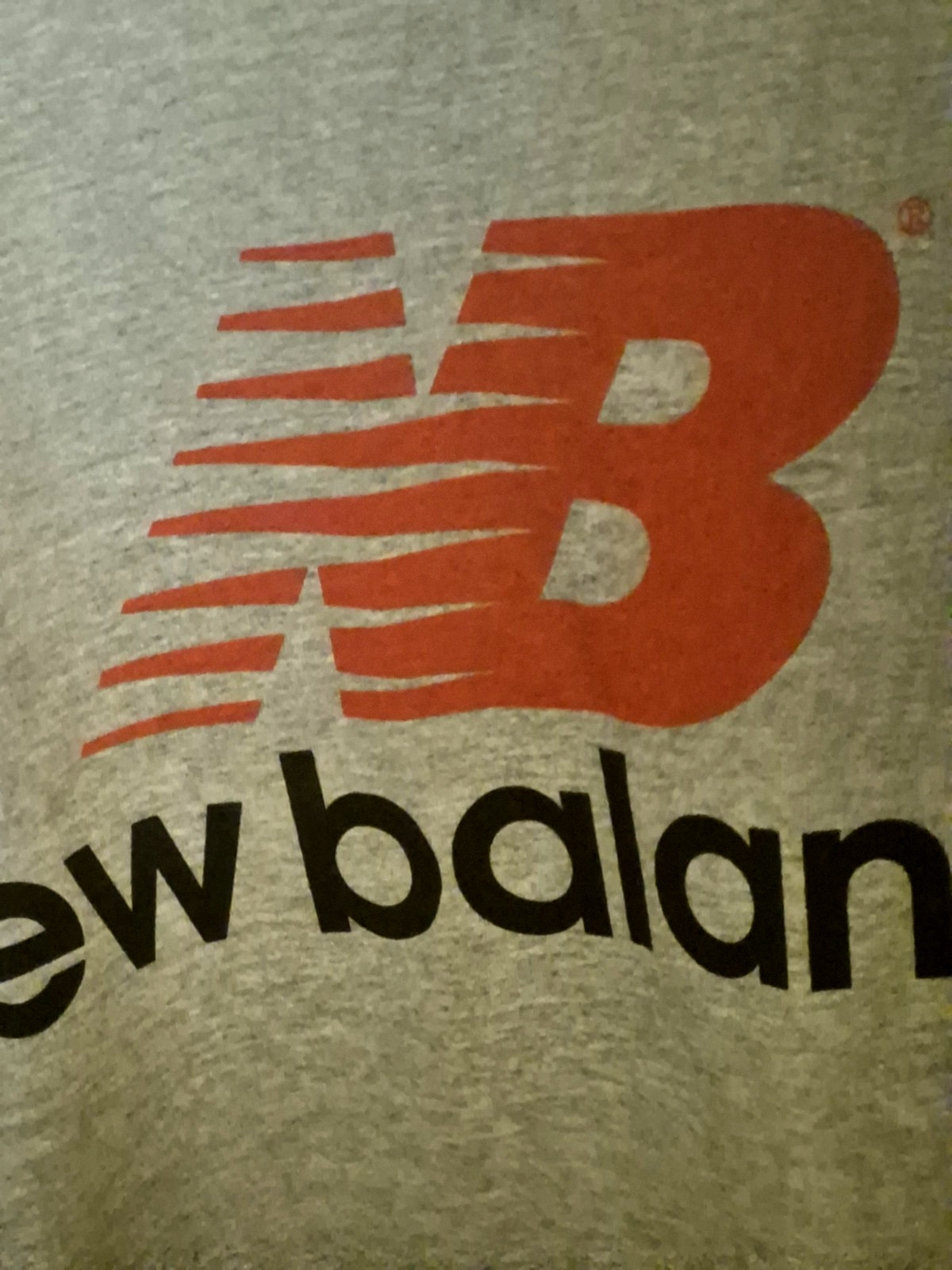 New Balance Men’s Gray W/ Red & Black Logo Short Sleeve Crew Neck T Shirt Large