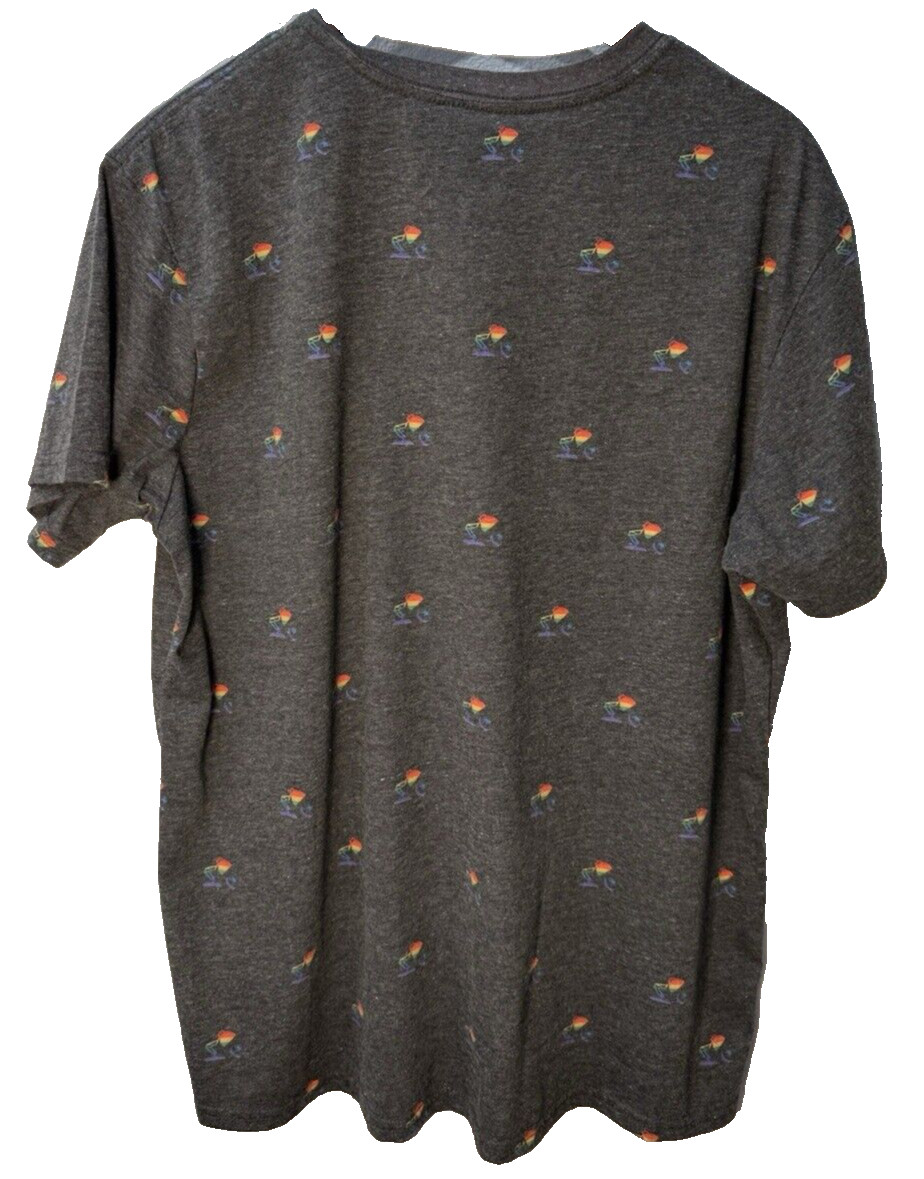Disney Pixar Pride Collection Gray Cotton Poly Short-Sleeve Rainbow Lamp Mens L
