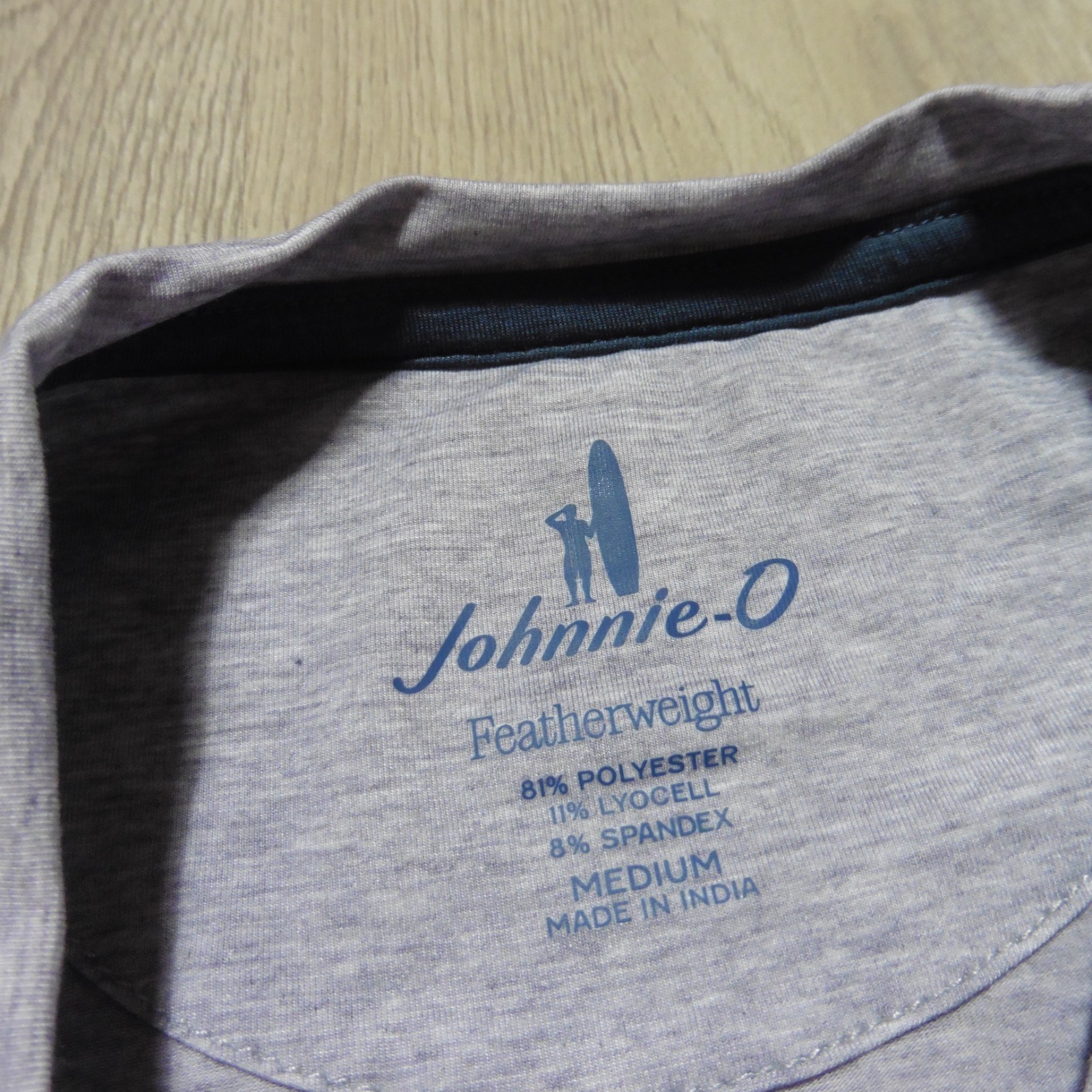 JOHNNIE O Mens M MEDIUM THE COURSE T SHIRT PERFORMANCE GOLF FEATHERWEIGHT SEAL