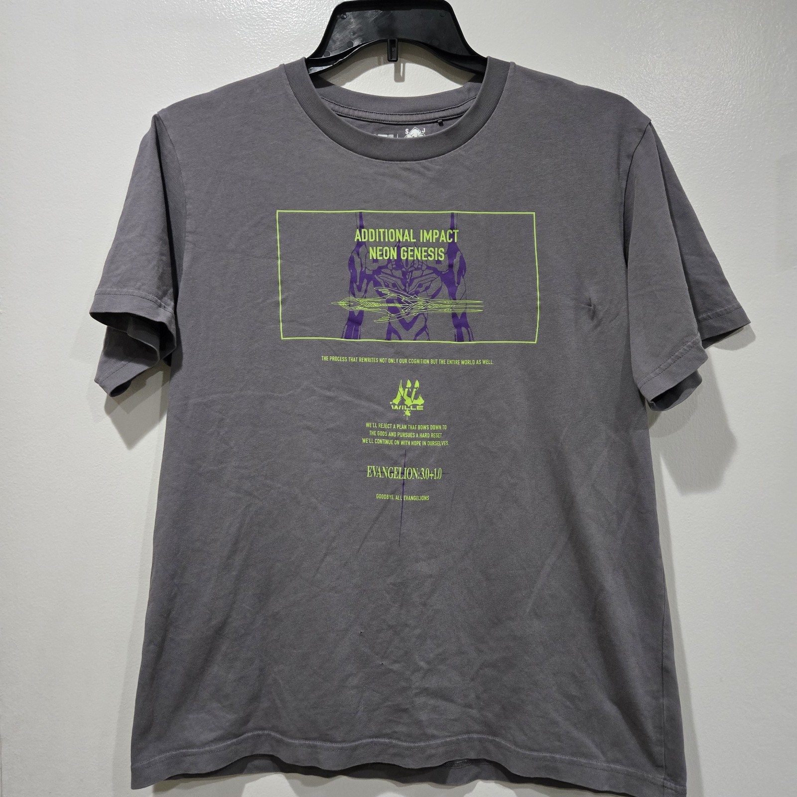 Uniqlo x Evangelion: 3.0+1.0 Thrice Upon a Time UT Graphic T-Shirt Size L Grey