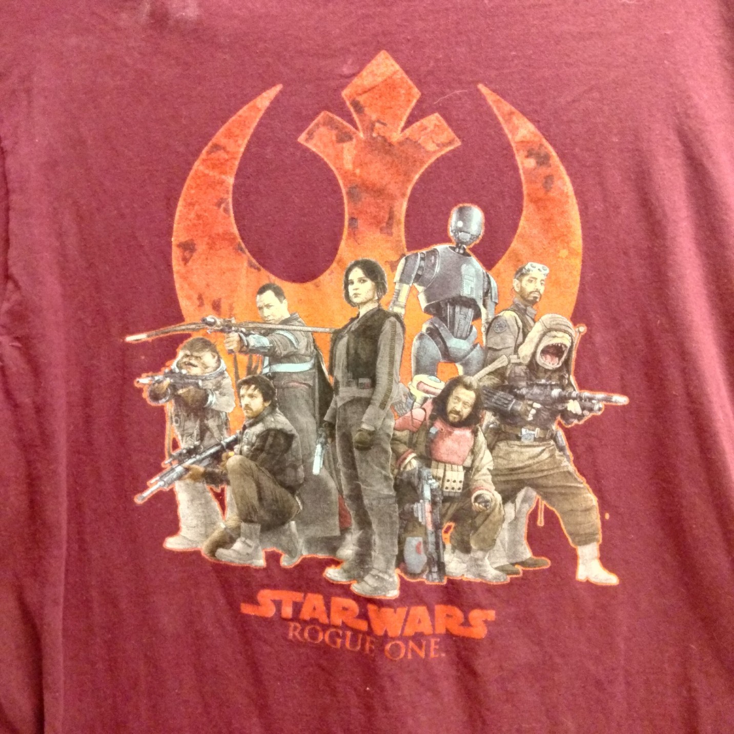 T-Shirt Star Wars Rogue One Men’s Maroon w/ Graphics Short Sleeve Size XL 138-4