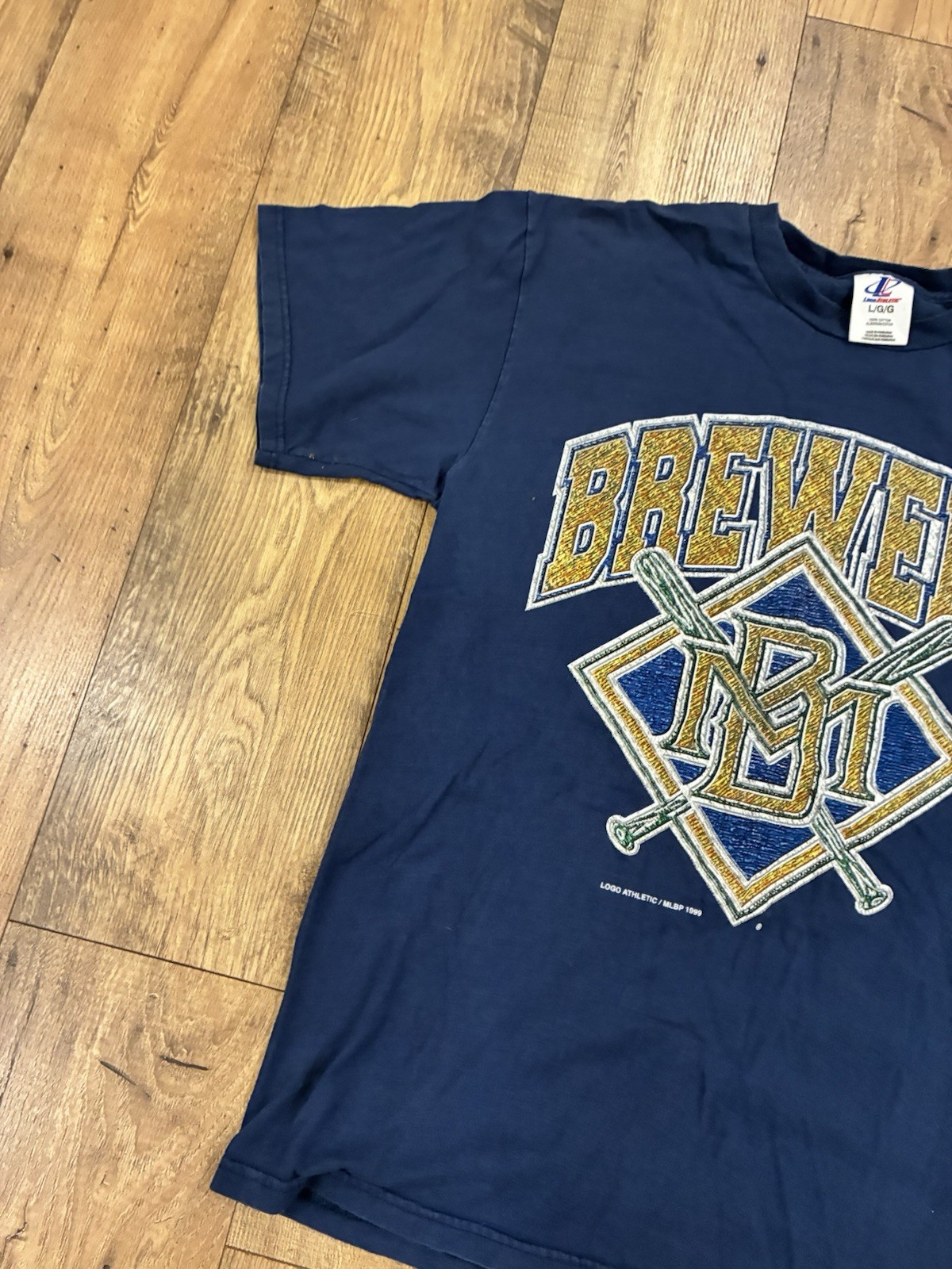 Vintage Logo Athletic Milwaukee Brewers T-Shirt MLB Graphic Size Large 90s