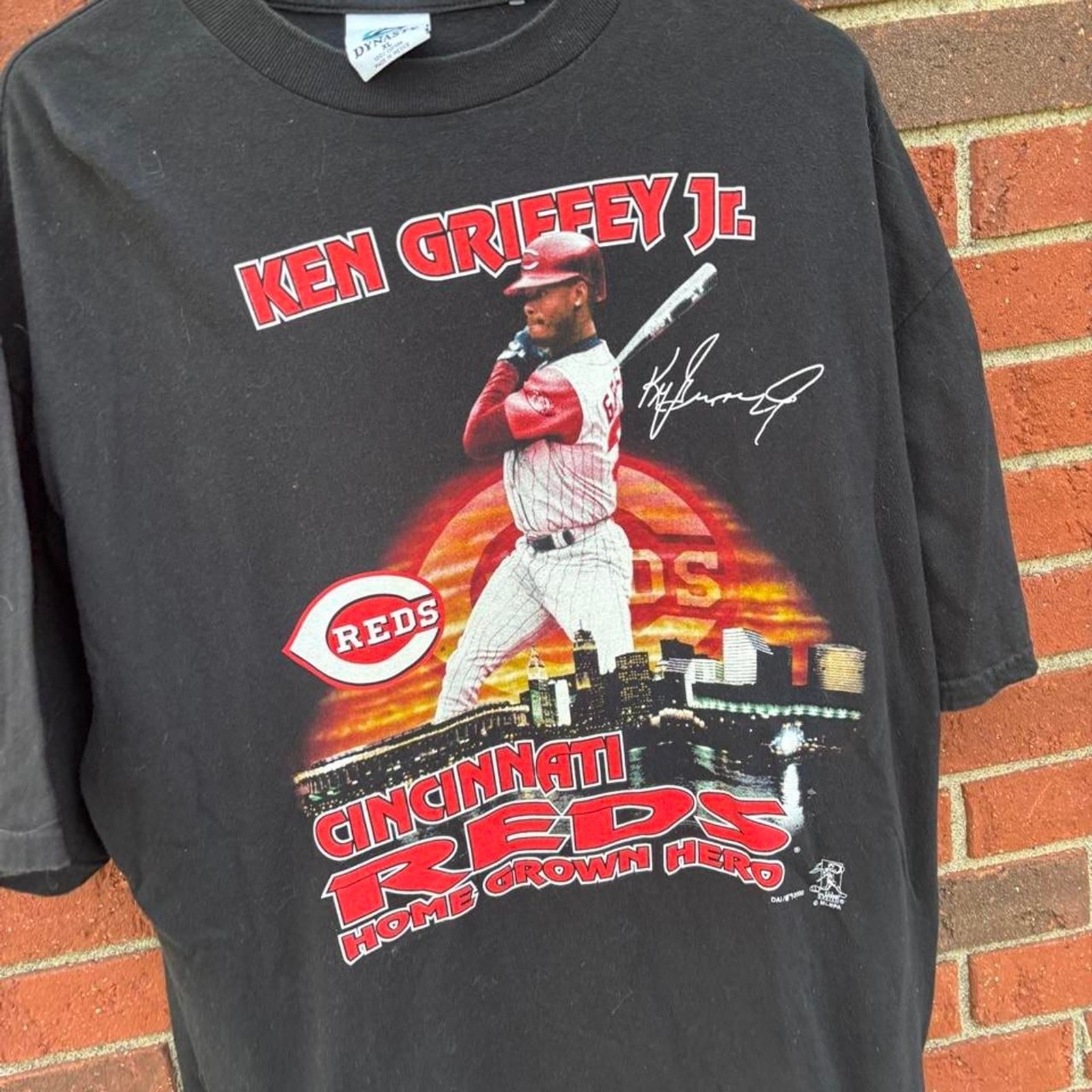 Vintage 90s dynasty Ken Griffey jr Cincinnati red t shirt baseball size xl