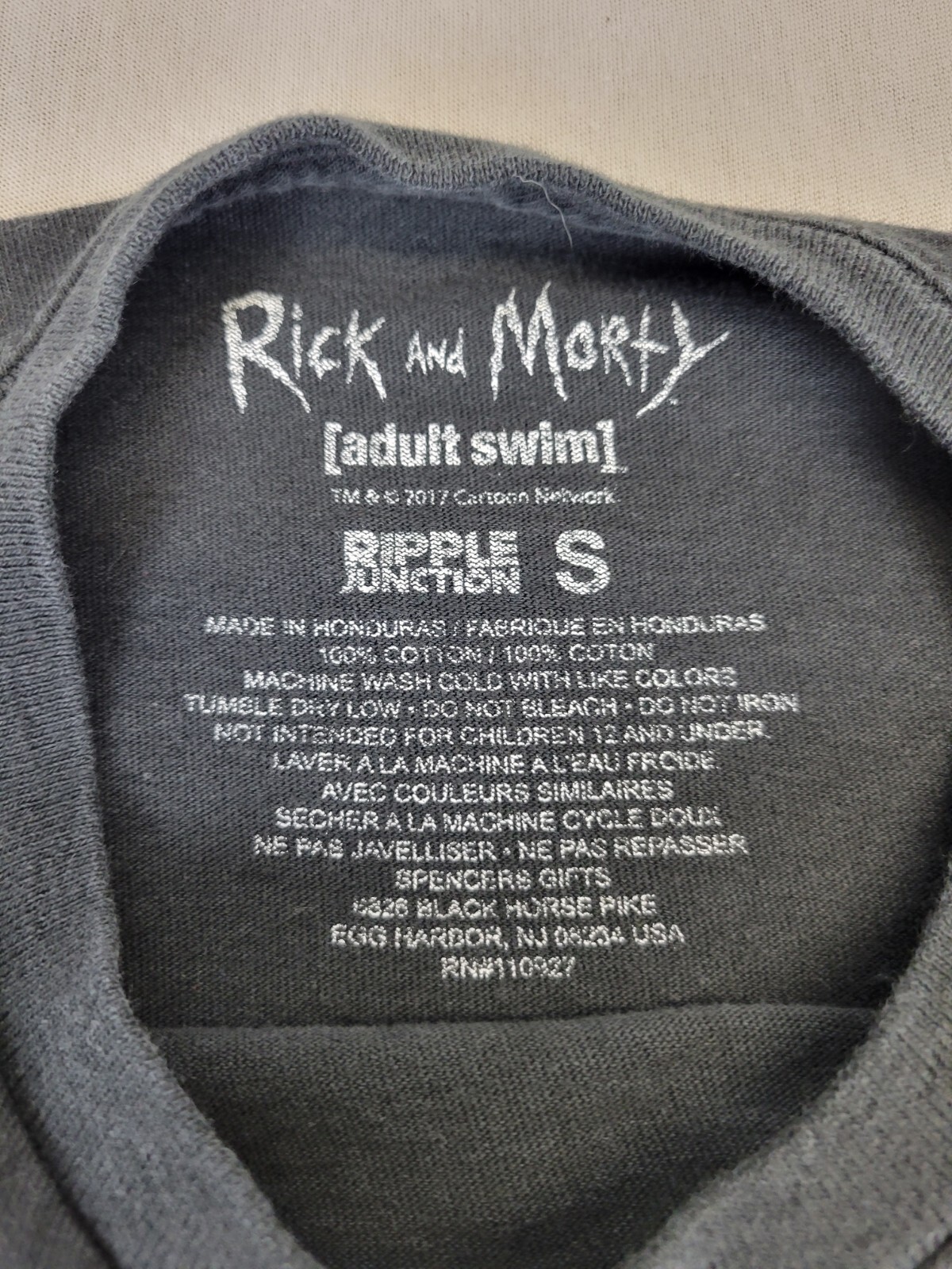 Rick and Morty T-Shirt Adult Swim Size Small Alien Ship Dump Graphic Black