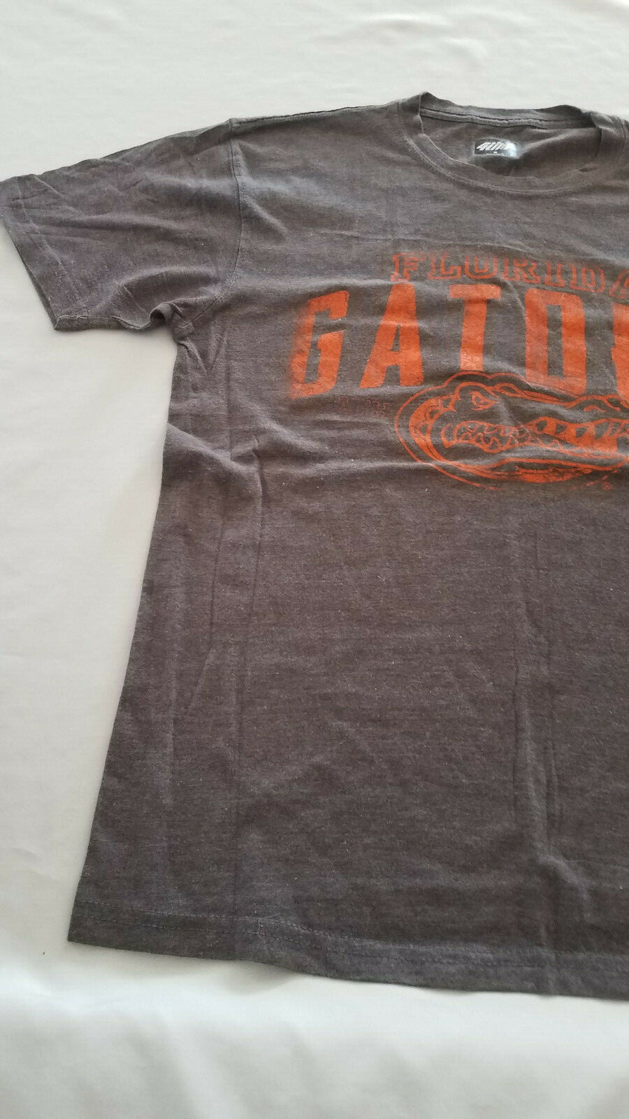 4TH AND 1 Florida Gators Regular Fit Men’s T-Shirt Size MEDIUM GRAY COTTON POLY