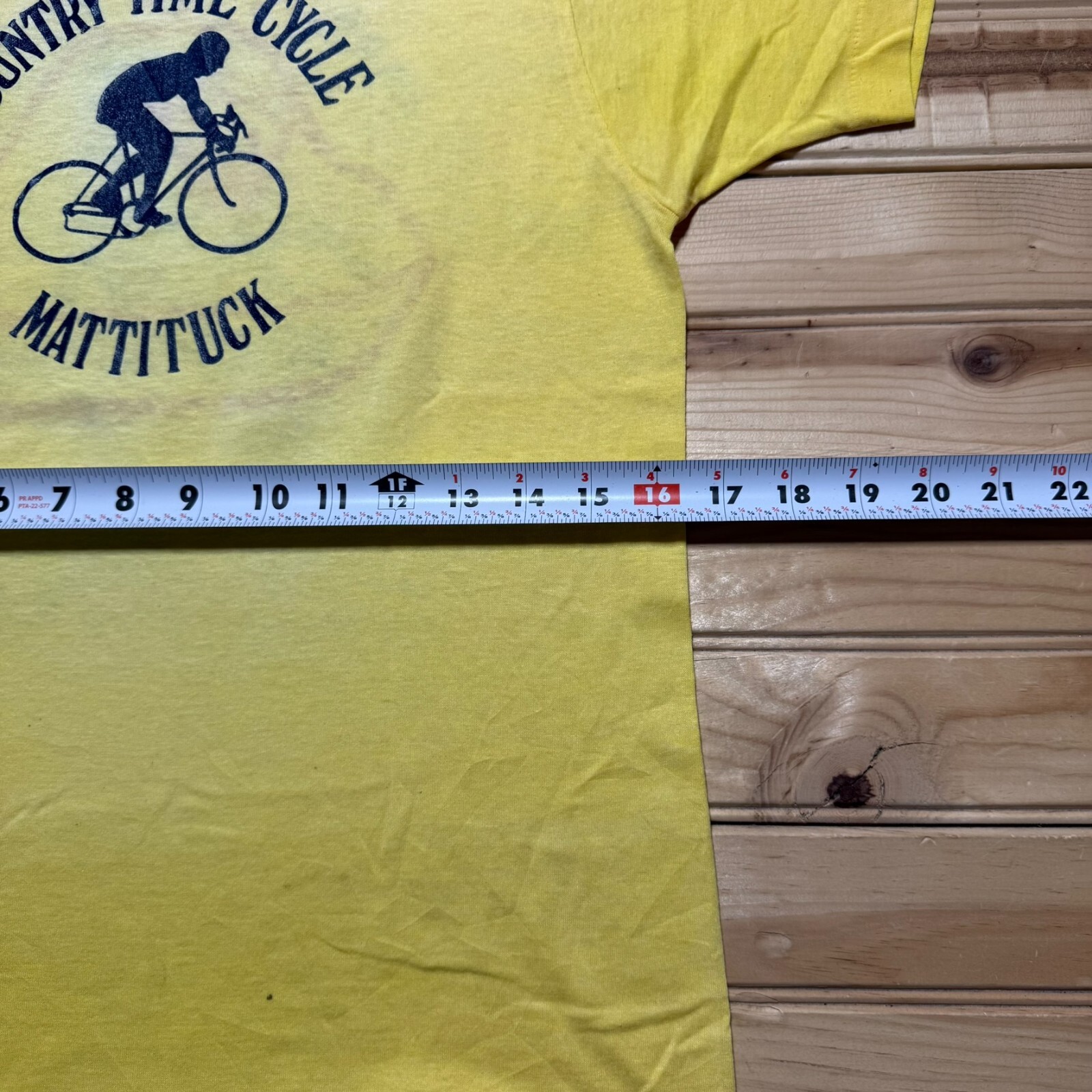 Vintage 1988 Country Cycle Mattituck SBRA Bike Boat Race Faded Shirt Size Small
