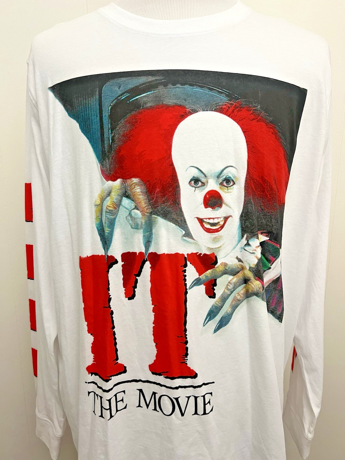 Stephen King IT Pennywise Men’s White Graphic T- shirt Size XL (50-52) The Movie