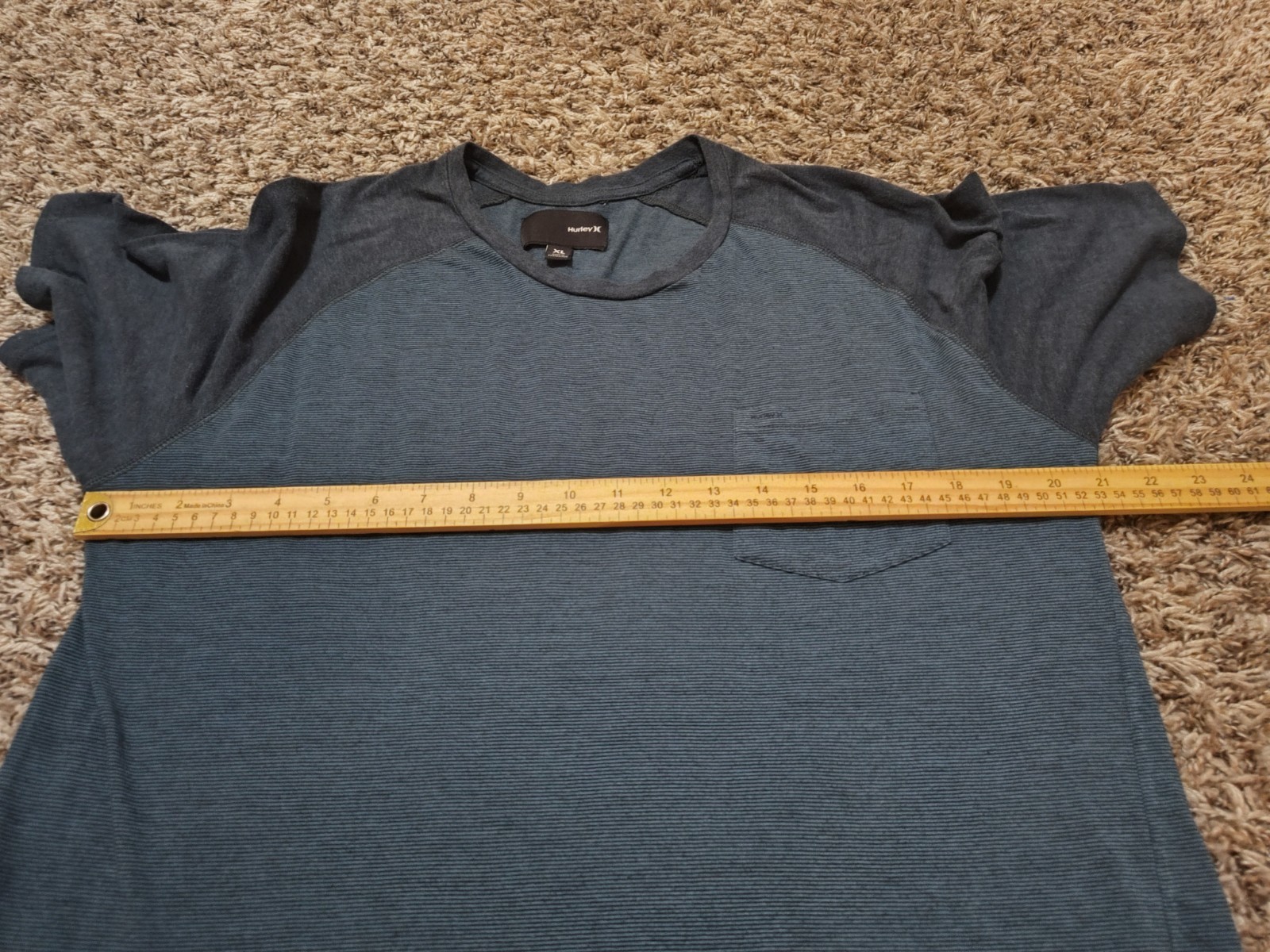 Hurley T Shirt Mens XL Blue Striped Short Sleeve Crewneck Pullover Cotton Poly