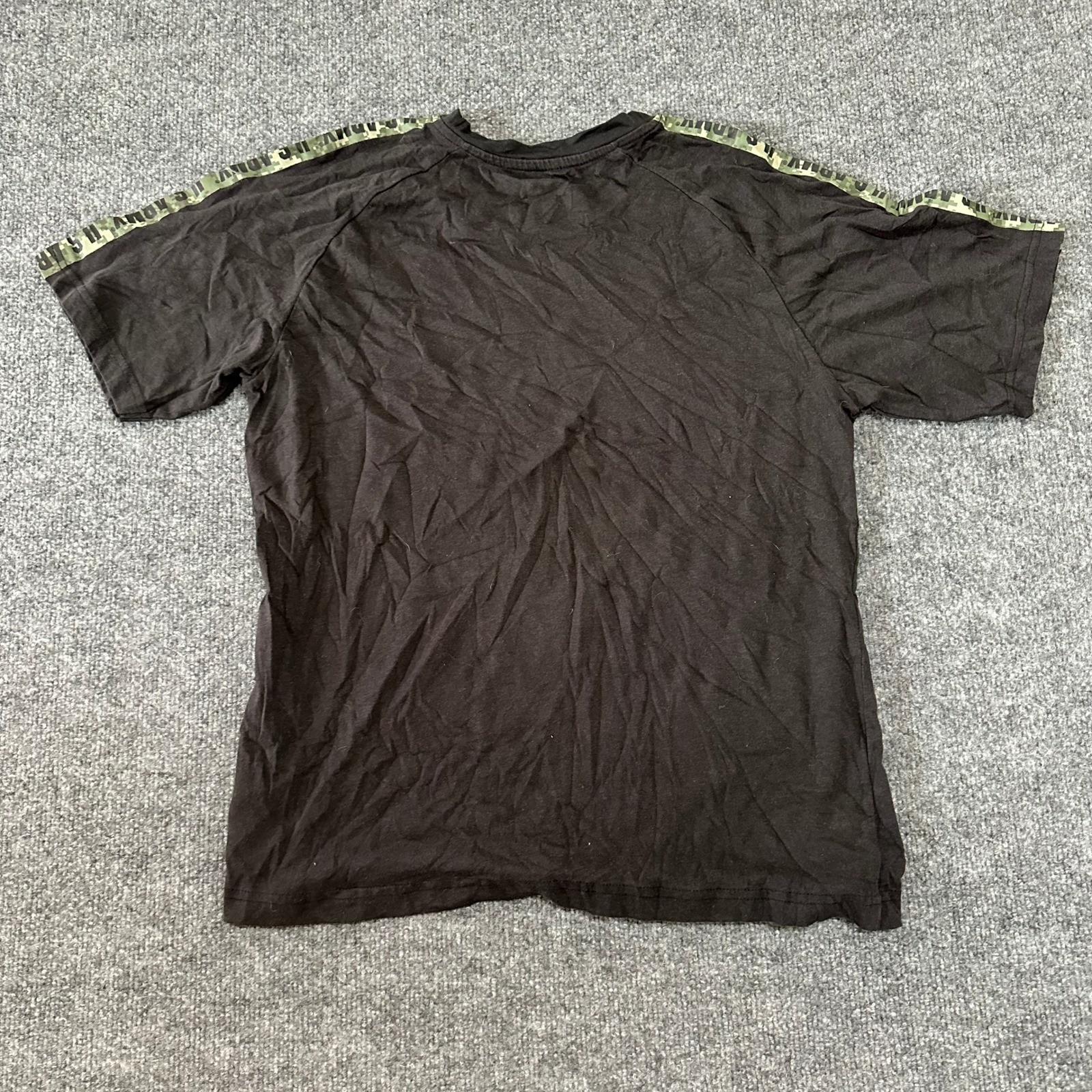 U.S. Army T-Shirt Mens Size Large Black Camo Shoulder Tape Graphic Logo Crewneck