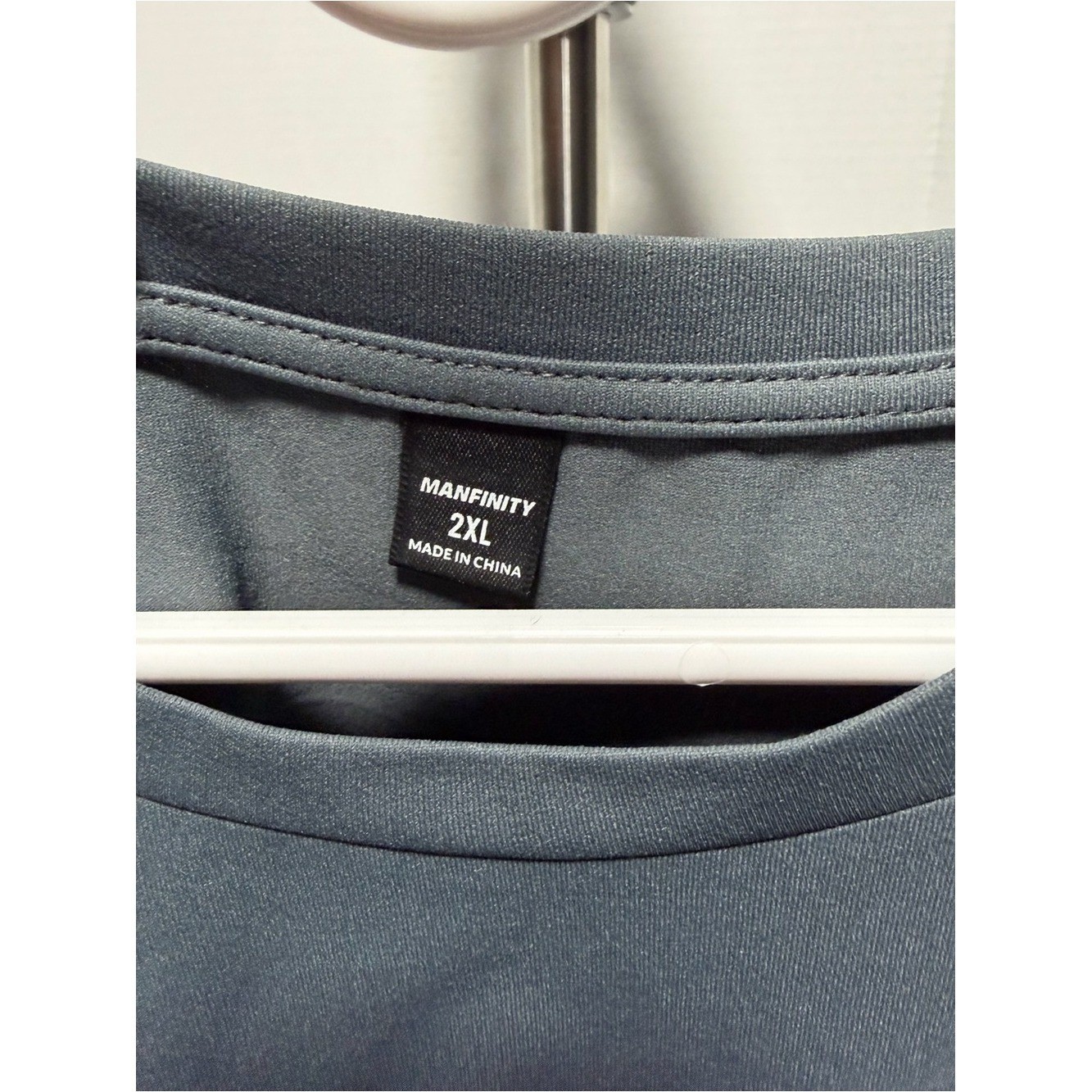 Manfinity Mens 3 Pack Crewneck T-Shirts 2XL Short Sleeve Black Grey Beige Bundle