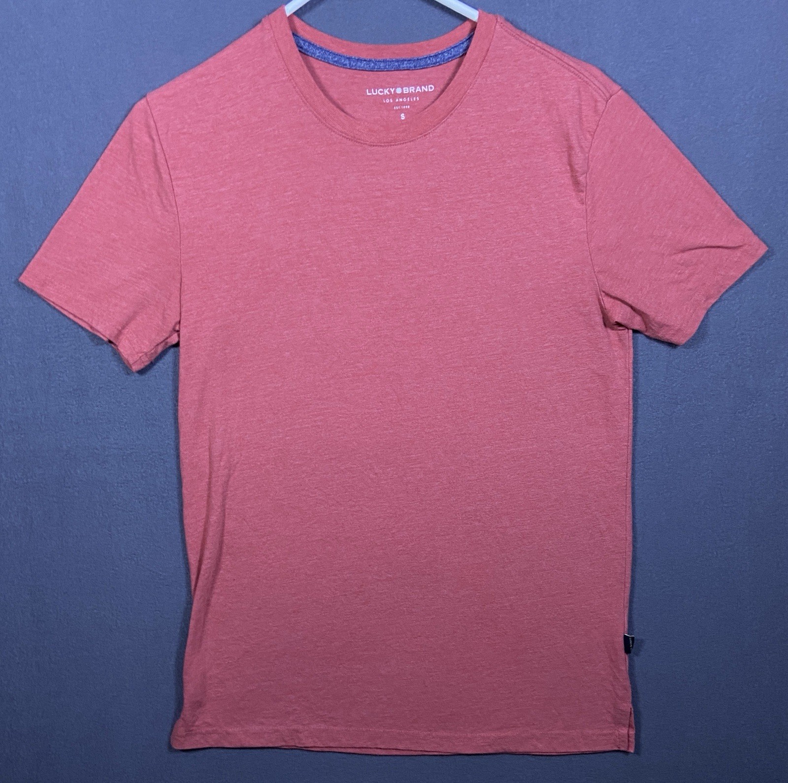 Lucky Brand T-Shirt Men’s Small Coral Slip Hem Short Sleeve Crewneck Pullover