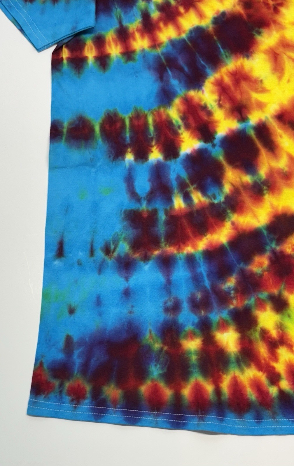 Handmade Tie Dye Adult Unisex T-Shirt Size Large Multicolor Tee New