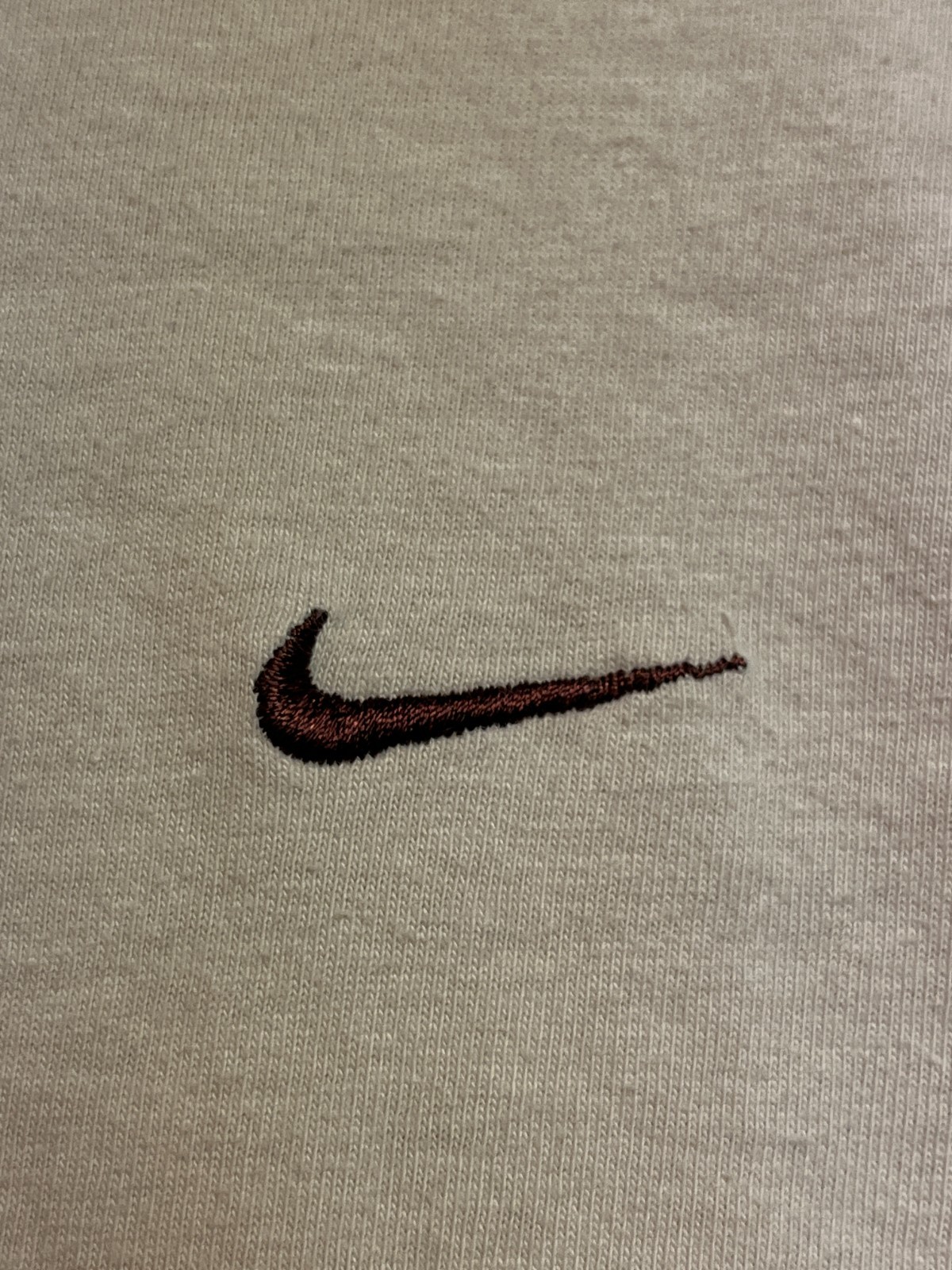 Nike Y2K Vintage T-Shirt Embroidered Mini Swoosh XXL Beige Oversized Fit
