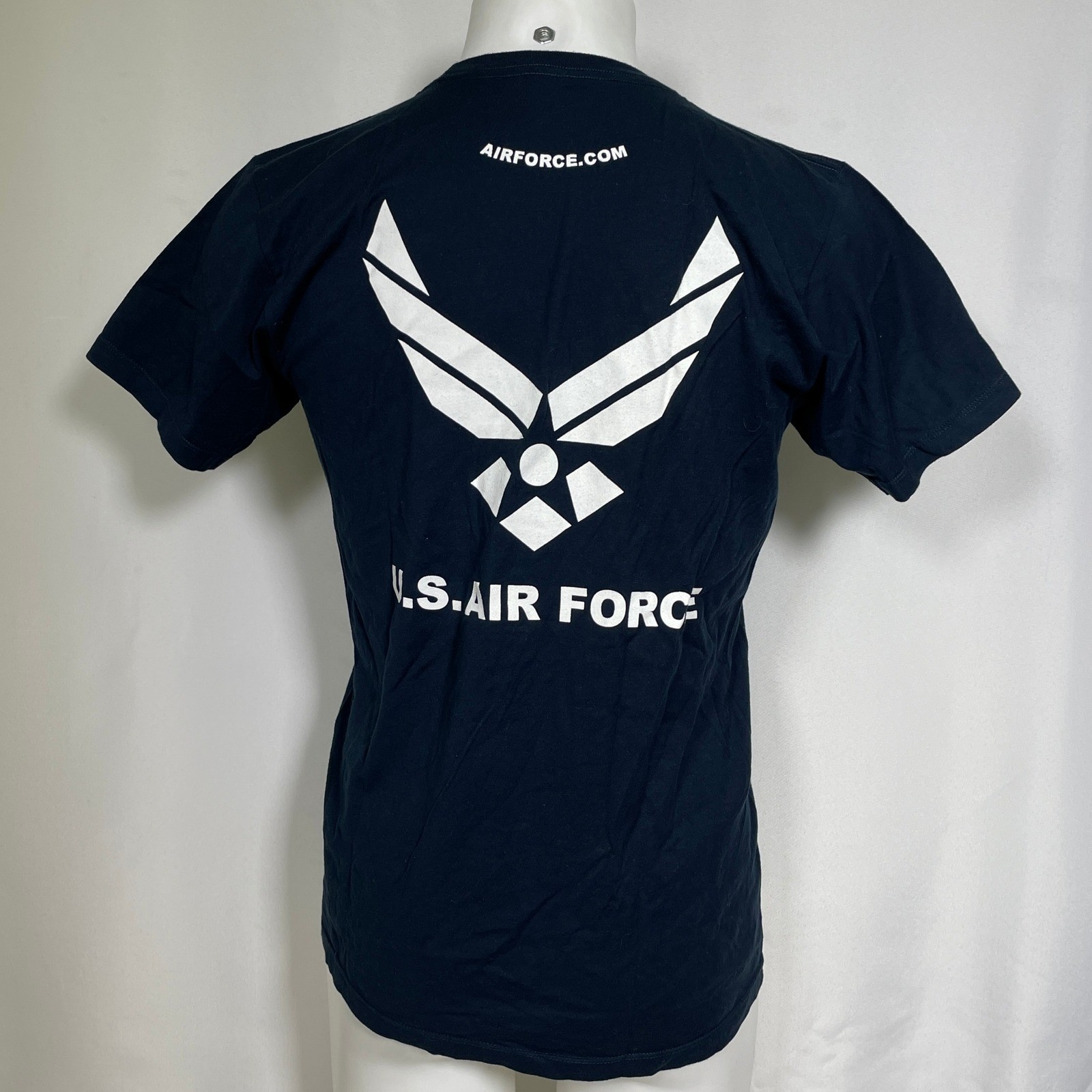 US Air Force United States Military Wings Navy Blue T-Shirt Men’s MEDIUM