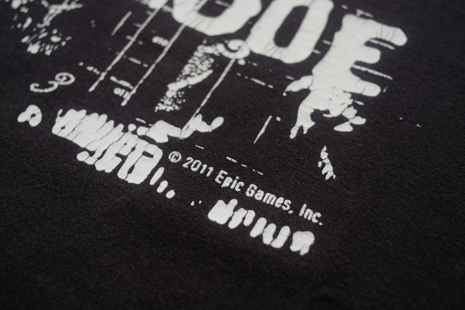 X BOX GEARS OF WAR 3 PROMO VTG Y2K BEAST MODE EPIC GAMES GRAPHIC T SHIRT SZ XL