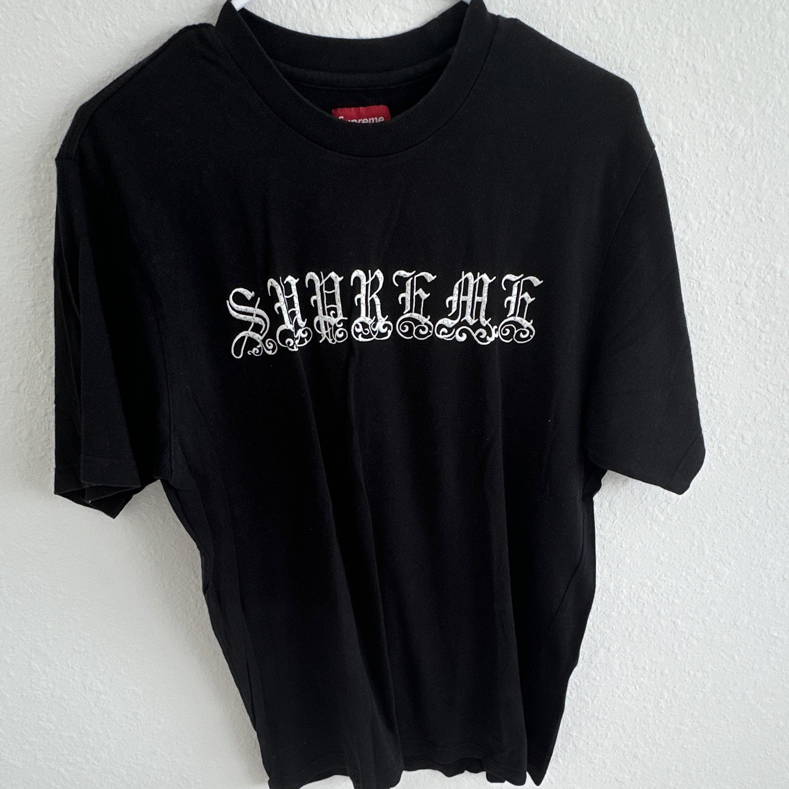 Supreme Black Graphic Logo Crew Neck Short Sleeve Cotton T-Shirt M RN101837