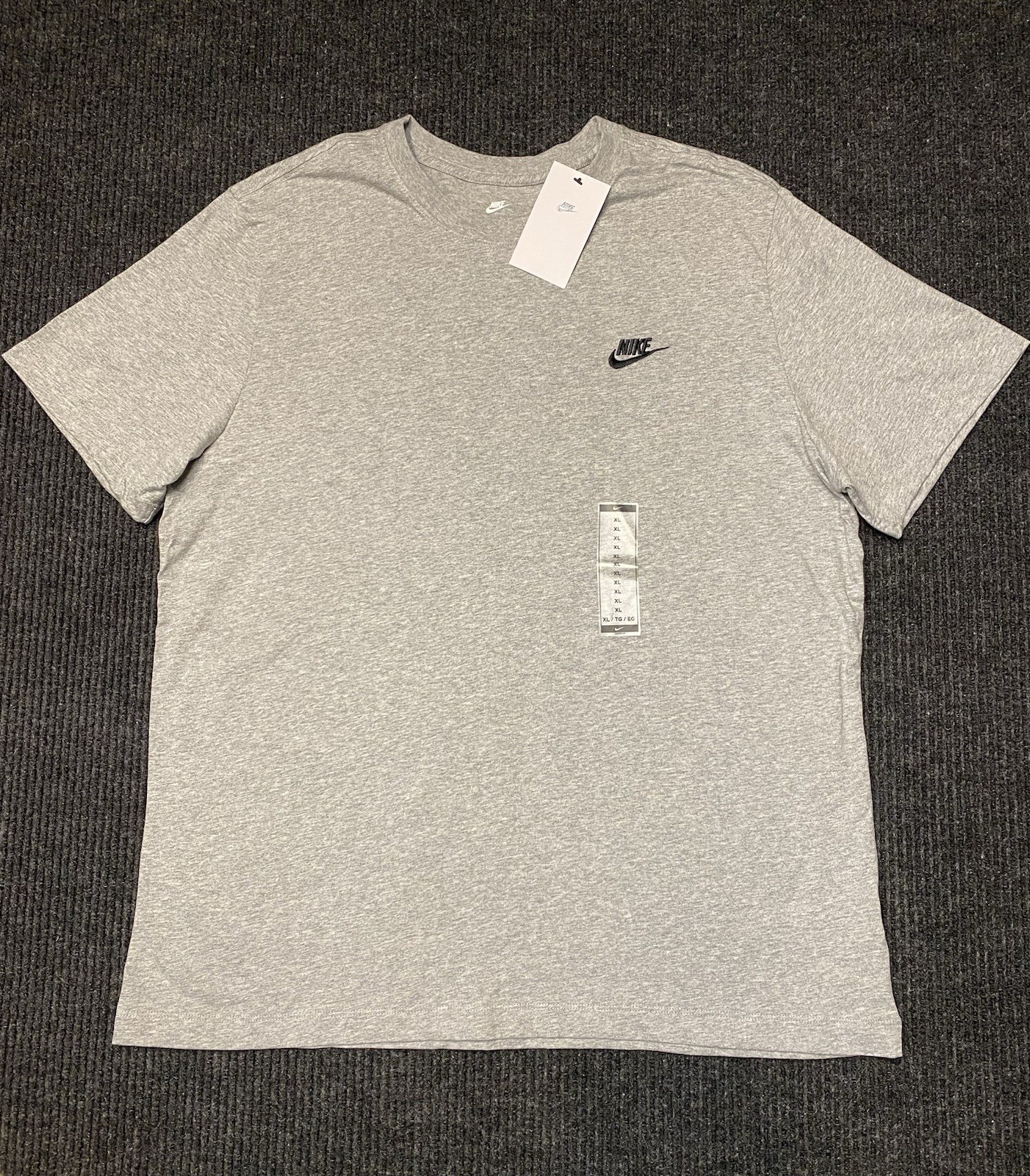 NWT The Nike Tee Mens Sportswear Embroidered Logo T-Shirt Grey AR4997-064 Sz XL