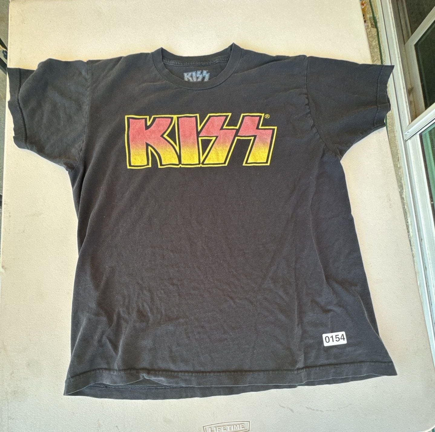 KISS Classic Gradient Logo Graphic T-Shirt reprint