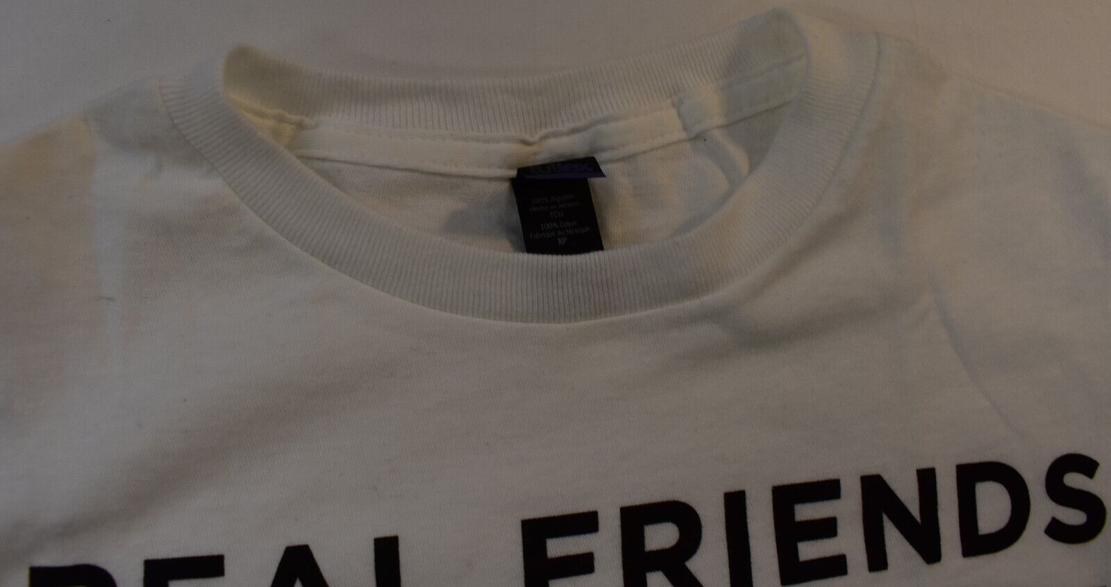 Real Friends Mens Concert Crowd Maybe This Place is the Same White Shirt New XS