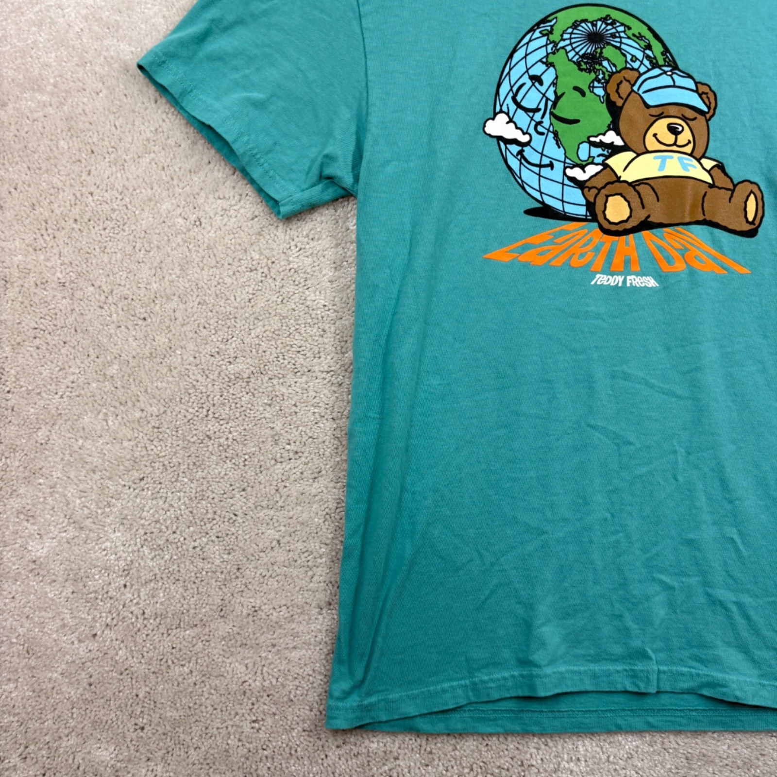 Teddy Fresh T Shirt Adult Size Medium Blue Short Sleeve Earth Day Cotton Graphic