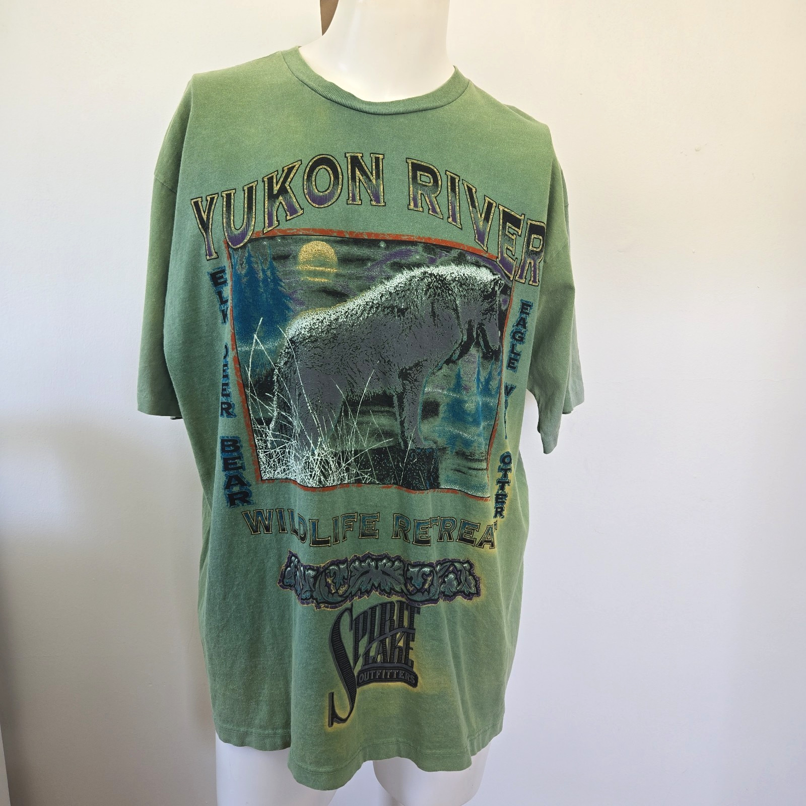 VTG Deadstock 90s Spirit Lake Outfitters Yukon River Wolf T Shirt Sun Tag XL USA