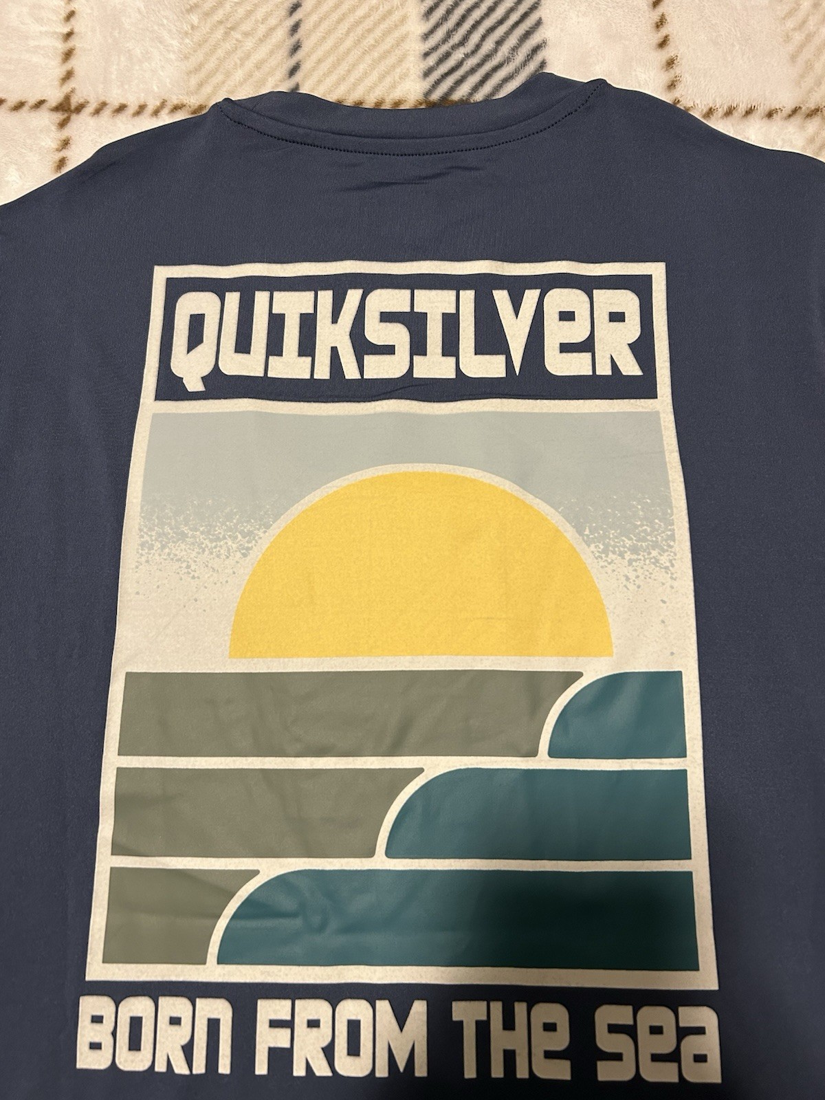 Quiksilver Navy UPF50 Quick Dry Tee-shirt Graphic tee NWT Size S MSRP$60