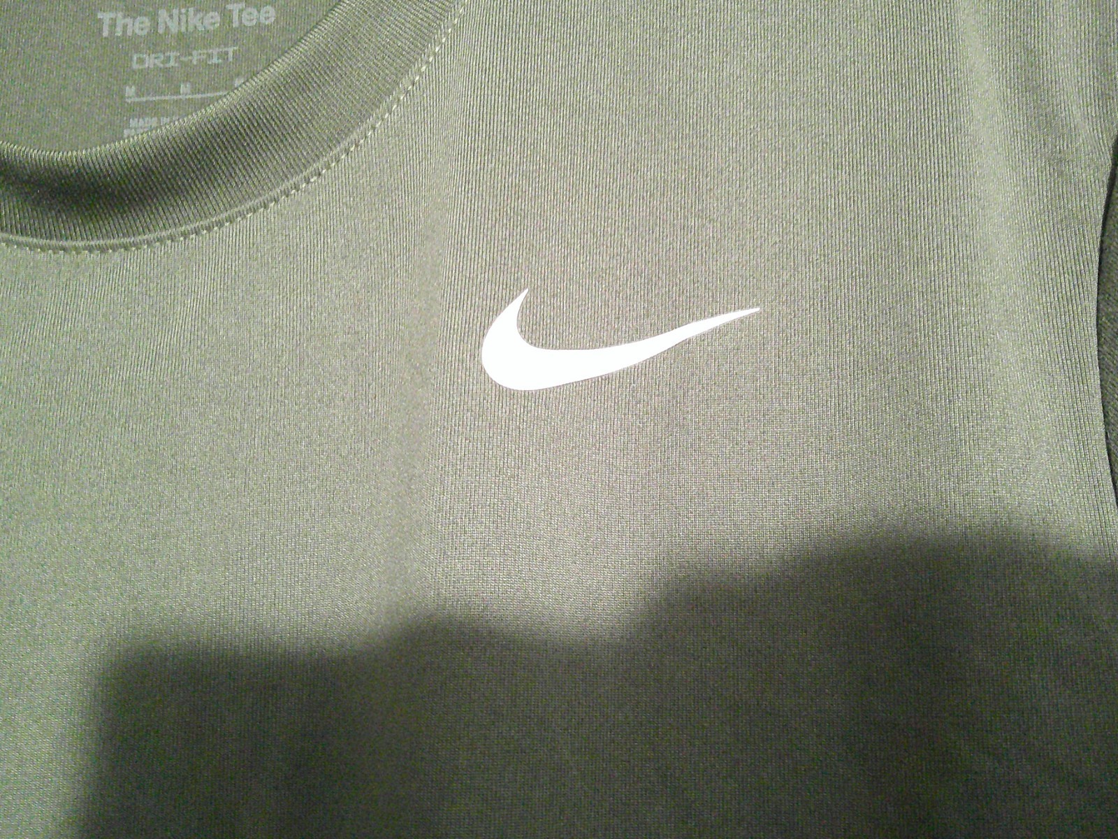 NIKE DRI-FIT ‘THE NIKE TEE’ Short Sleeve ACTIVE T SHIRT , SIZE M #T546-7