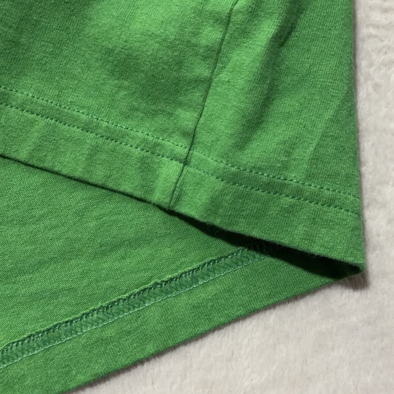 Apple Employee Long Sleeve T-Shirt Men L Green 100% Recycled Cotton Apple Logo