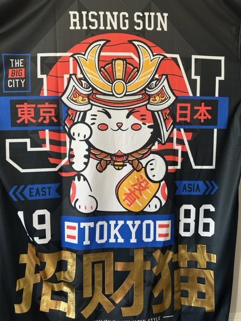 NWT Cool T shirt Japanese Style Light weight comfortable Unisex Machine Wash Cat
