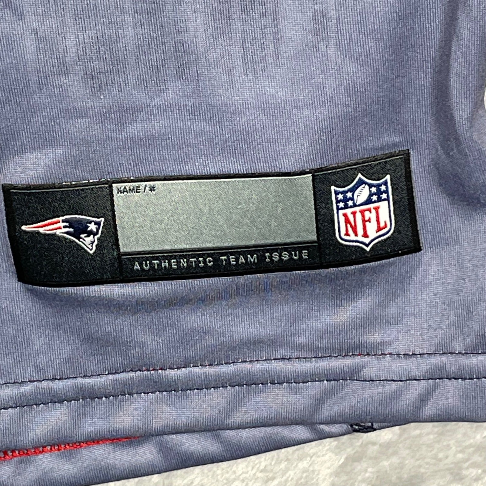 Nike New England Patriots NFL Dri-FIT Ombre Gradient Training Shirt Mens L NEW