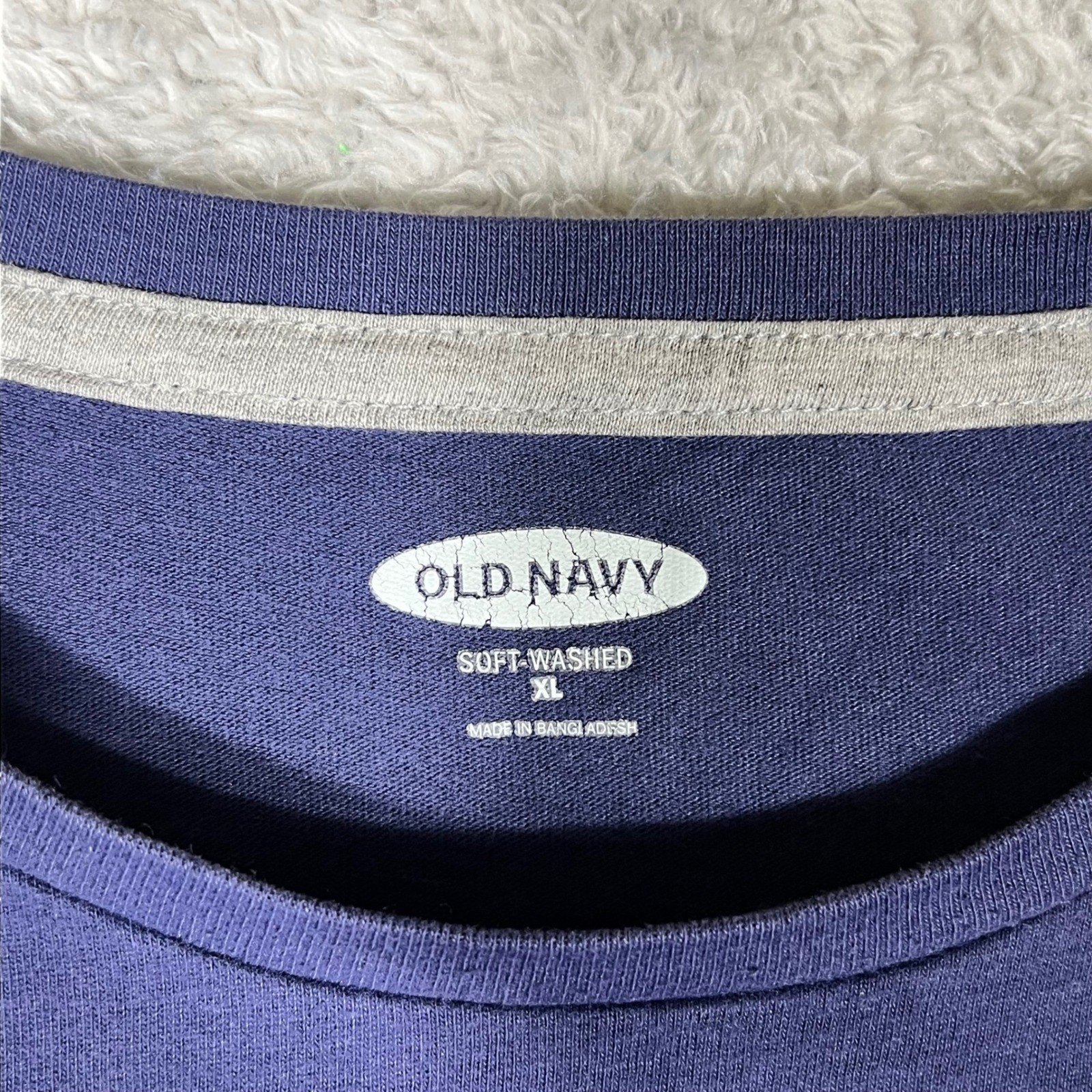 Old Navy Mens XL Soft Washed Blue T-Shirt Floral Print Pocket Crew Neck Tee