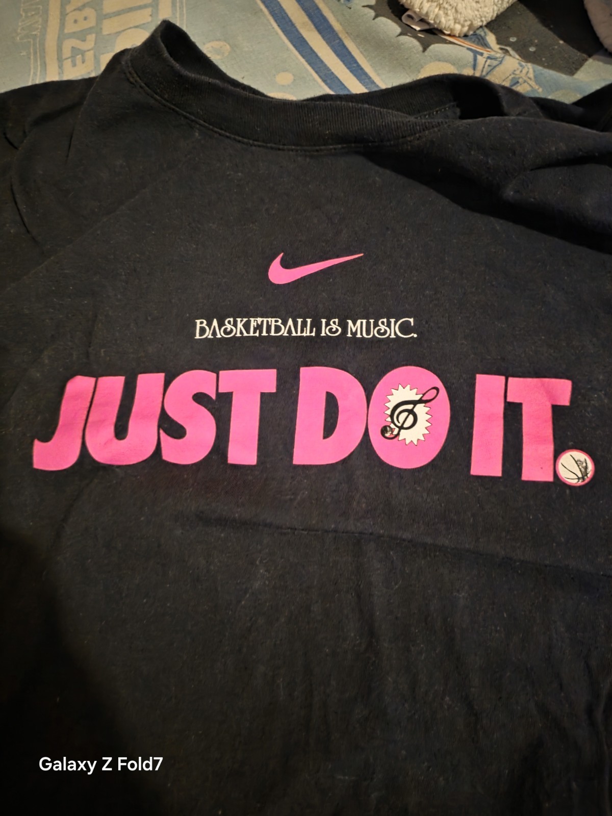 Nike Basketball Is Music Just Do It T Shirt Mens Large Black Pink Graphic Tee