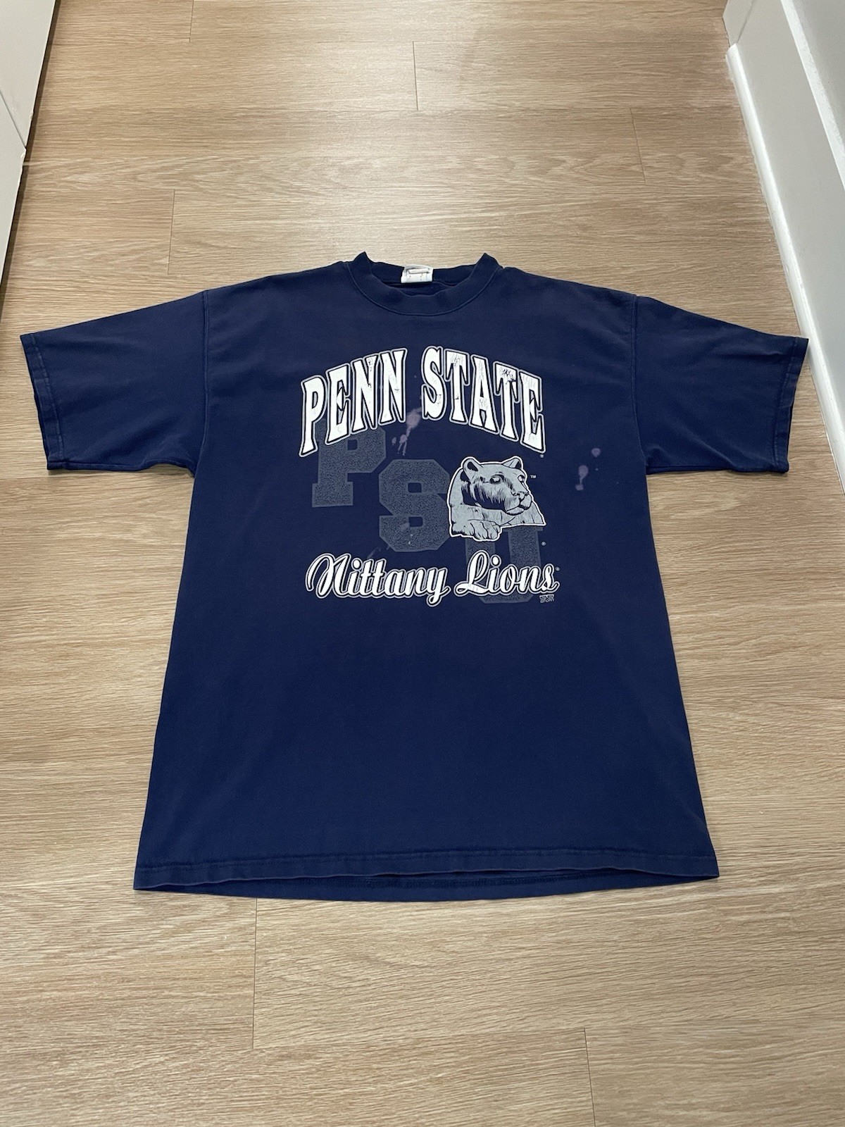 Distressed Vintage 90s Penn State PSU Men’s Large Oversized T-Shirt Made In USA