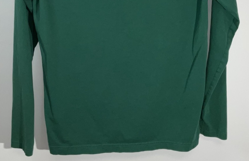 Apple Long Sleeve T-Shirt Men’s Medium Green