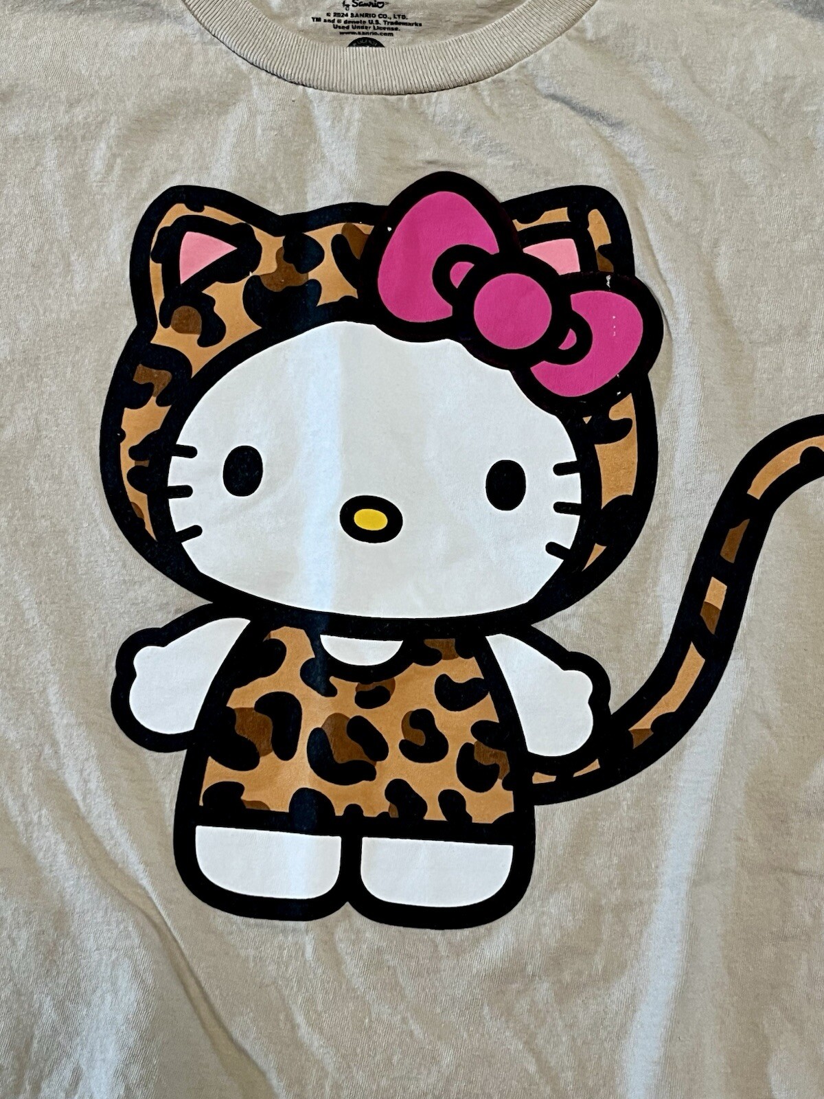 Sanrio Hello Kitty Red Crew Neck Short Sleeve LARGE LOT/3 VARIOUS DESIGNS