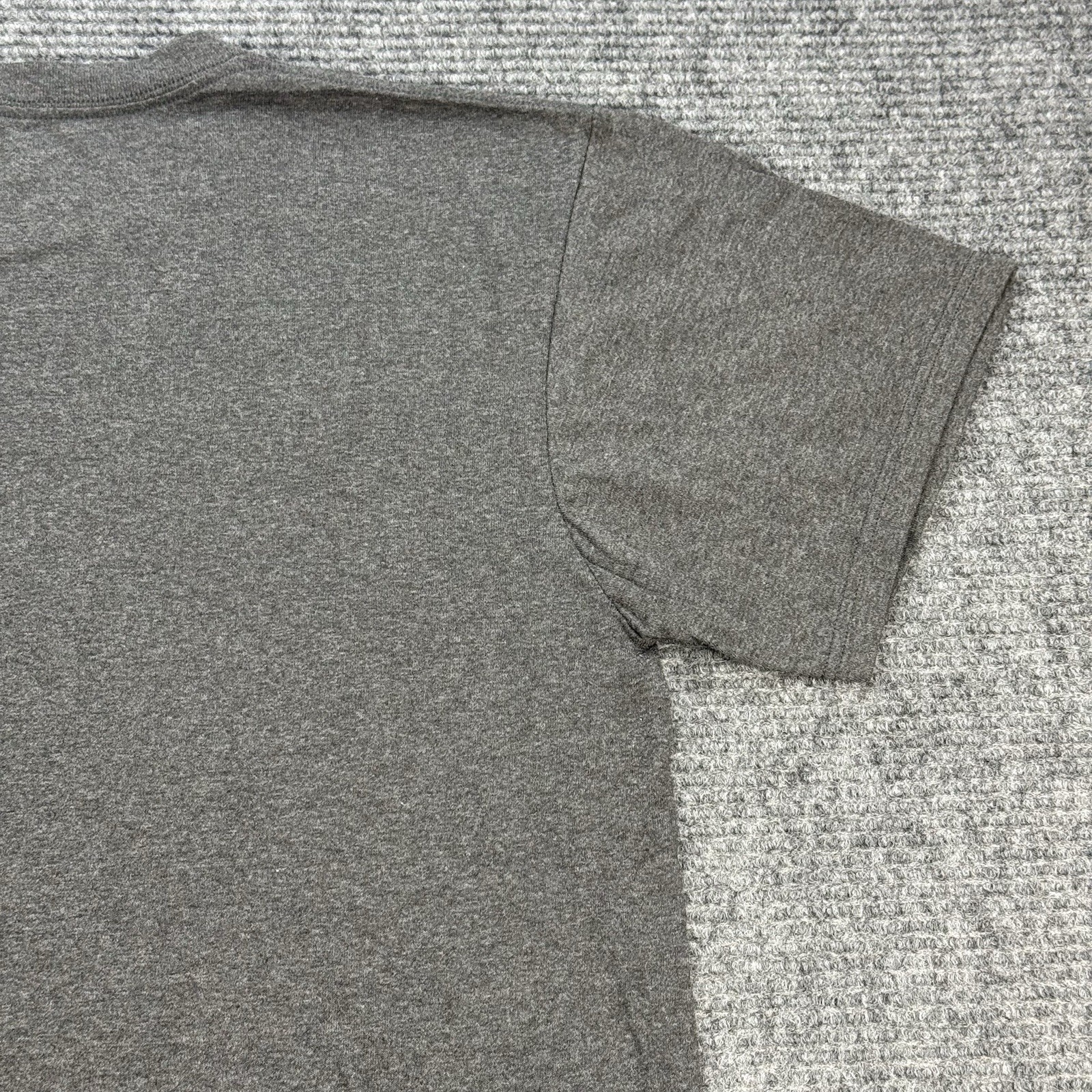 Oakland Raiders T Shirt Mens Large Gray NFL Team Apparel Logo Short Sleeve Tee