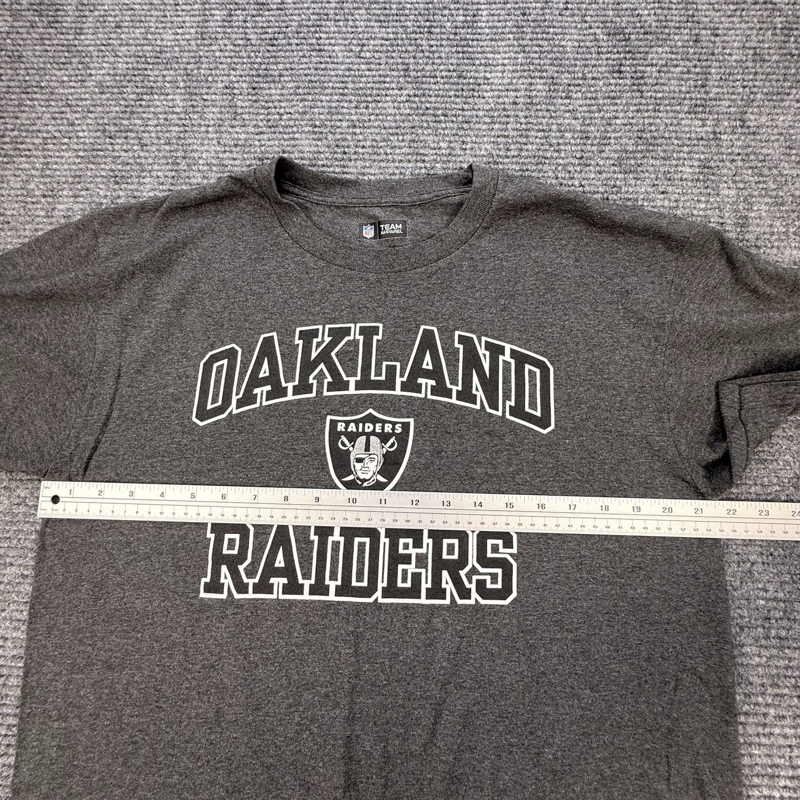 Oakland Raiders T Shirt Mens Large Gray NFL Team Apparel Logo Short Sleeve Tee