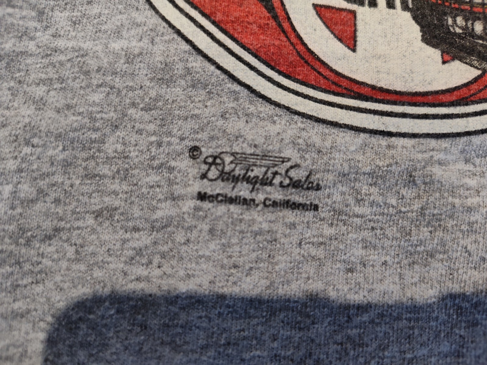 Vintage Sante Fe The Chief #664 Graphic Tee Shirt Grey Size XL Daylight Sales