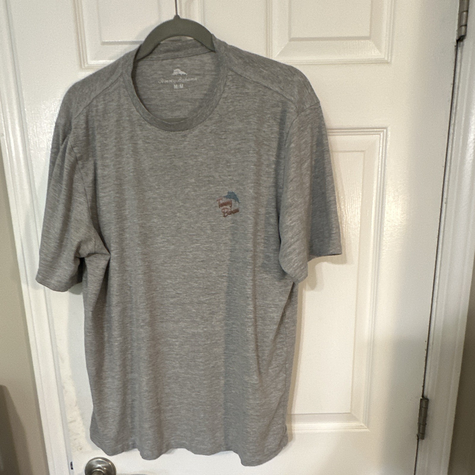 Tommy Bahama Men’s Gray M Short Sleeve Crew Neck Graphic Print Beer T-Shirt