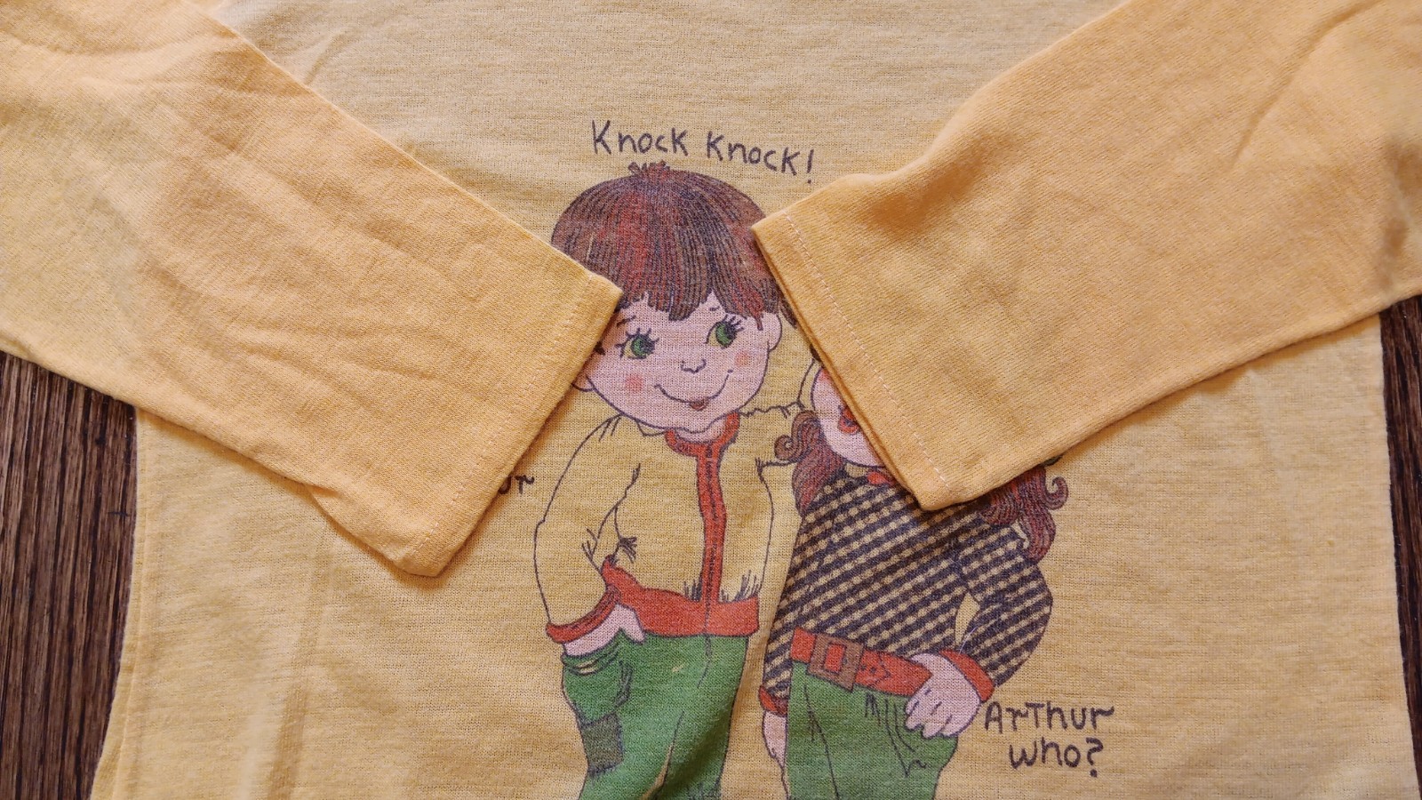 Vintage 70s Cute Cartoon Karen Knock Knock Joke Long Sleeve T Shirt