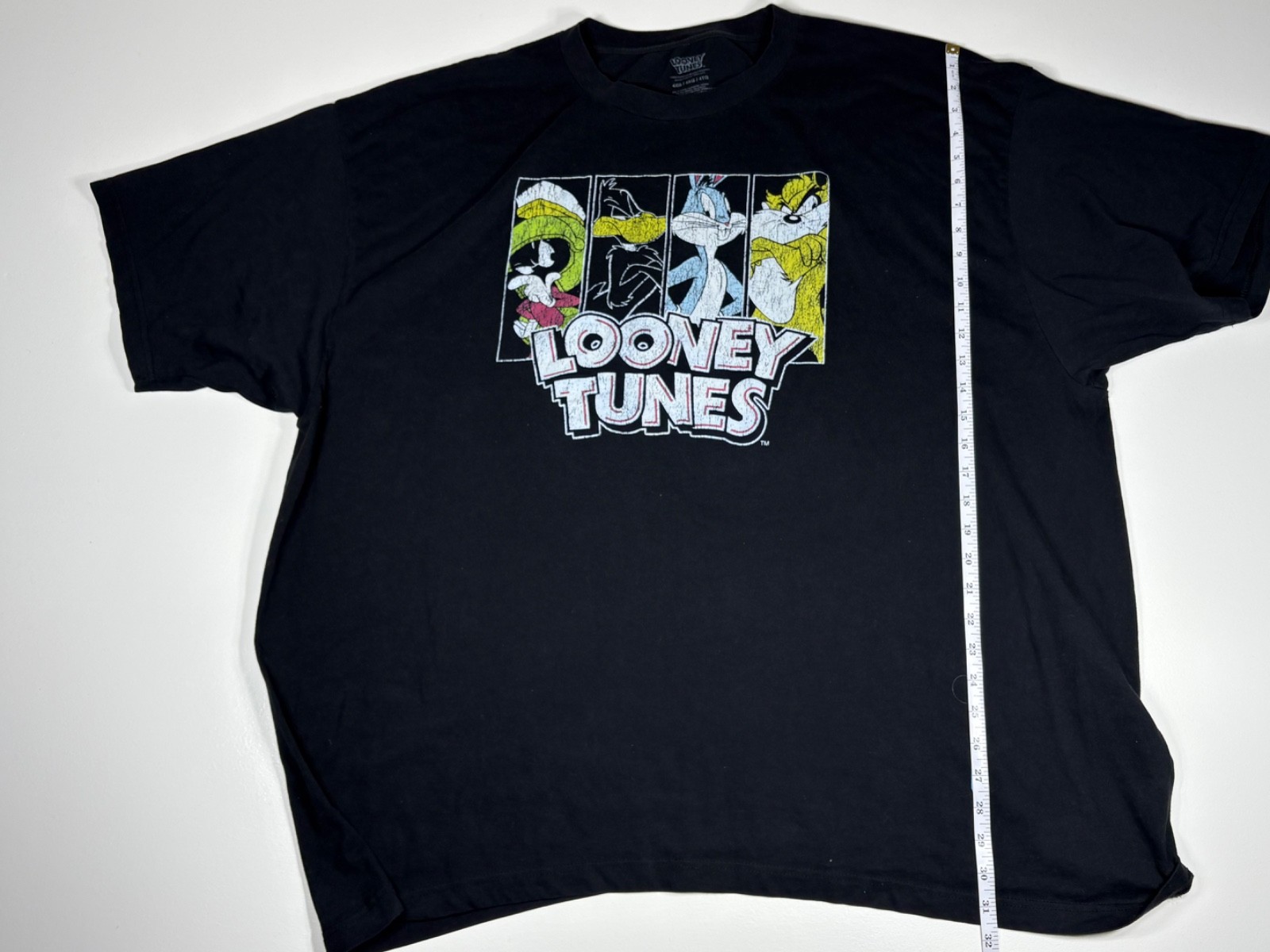 Looney Tunes T Shirt Men 4XL Black Bugs Bunny Marvin Martian Cartoon Graphic