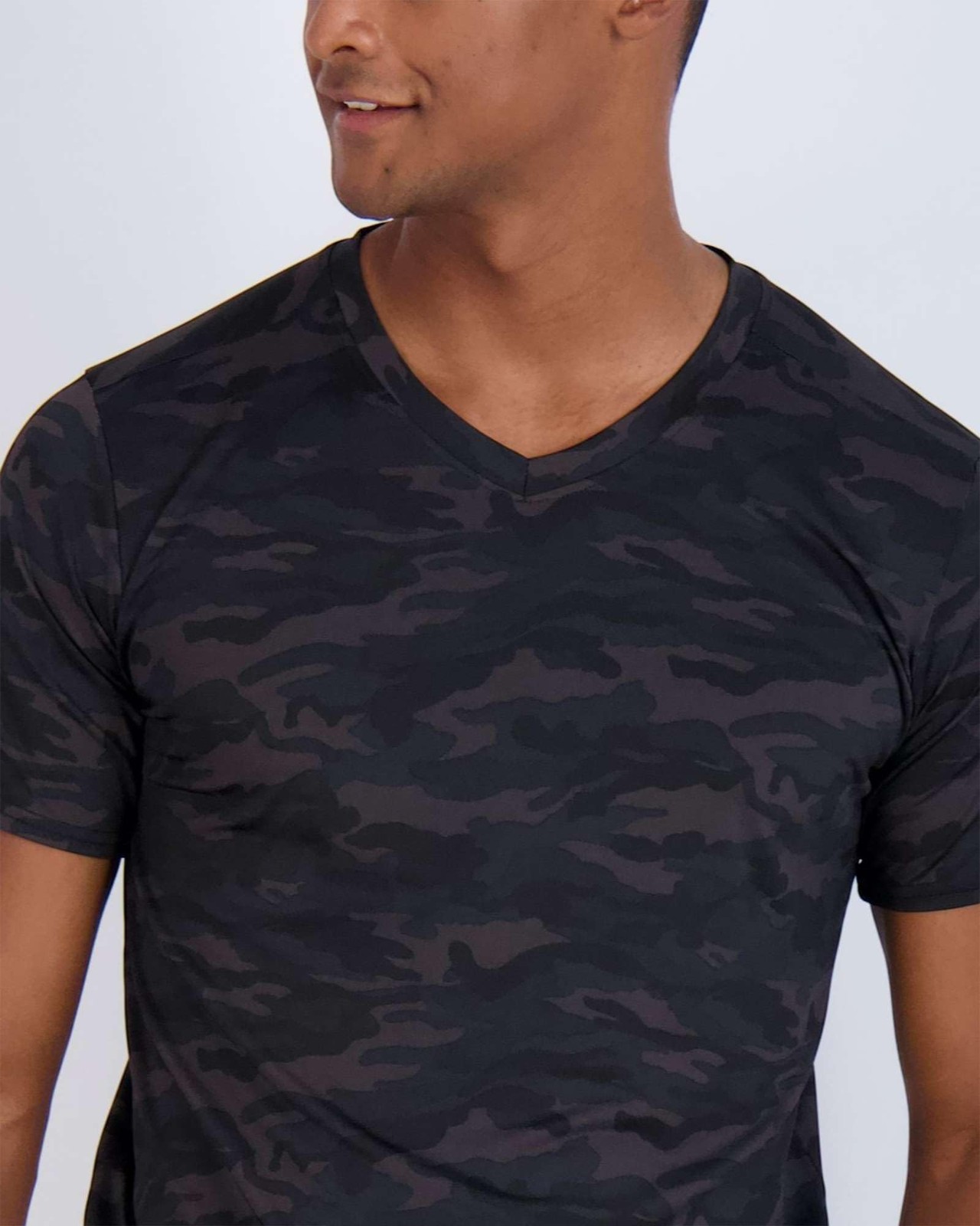 5 Pack: Men’s V-Neck Dry-Fit Moisture Wicking Active Athletic Tech Performanc…