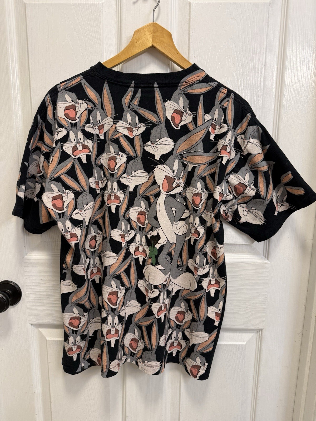 Vintage 1992 Bugs Bunny Looney Tunes AOP T-shirt Large Wild Oats Made in USA