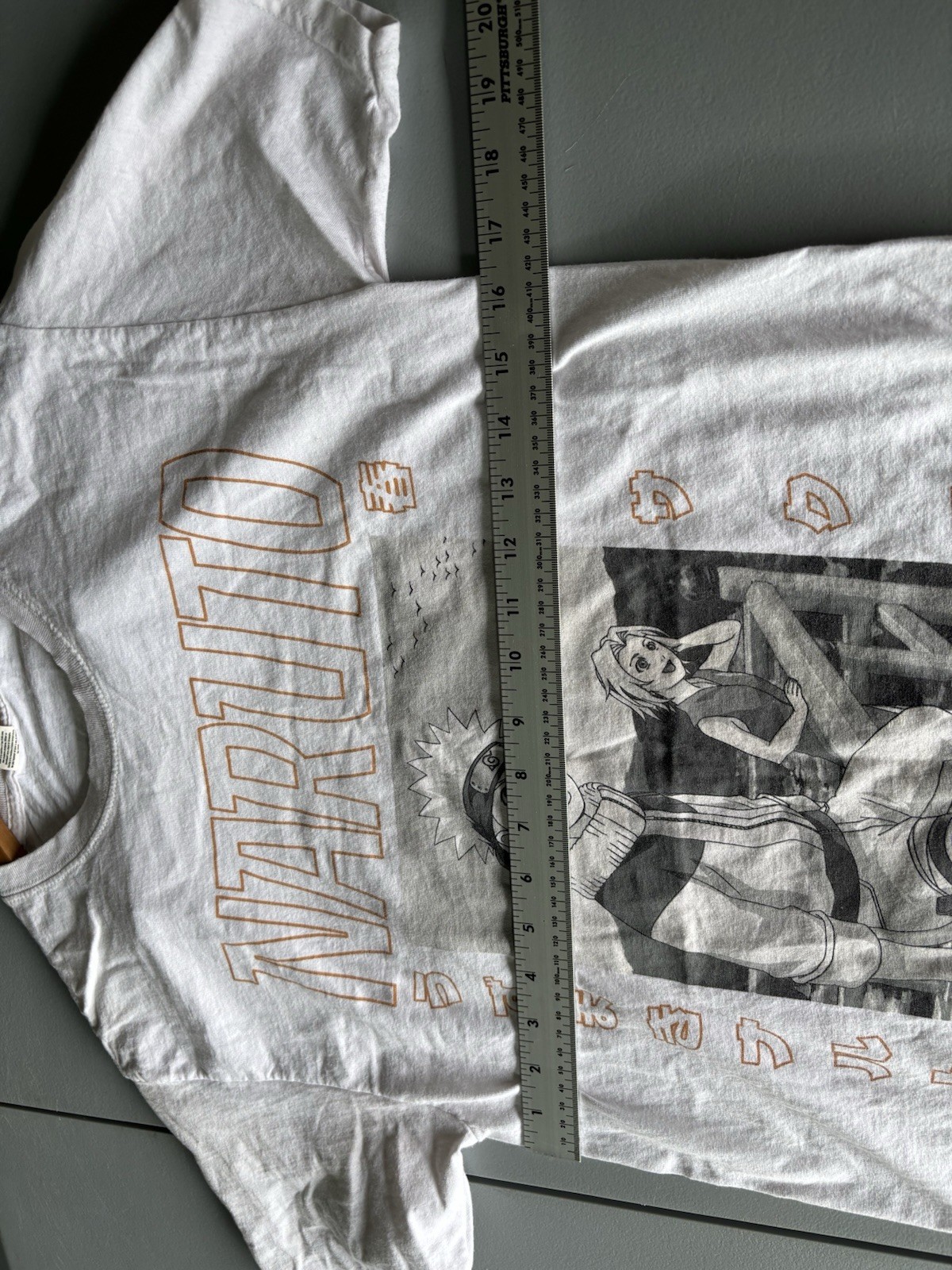 Fruit of the Loom HD Cotton Naruto Uzumaki Graphic Tee White Crew Neck S